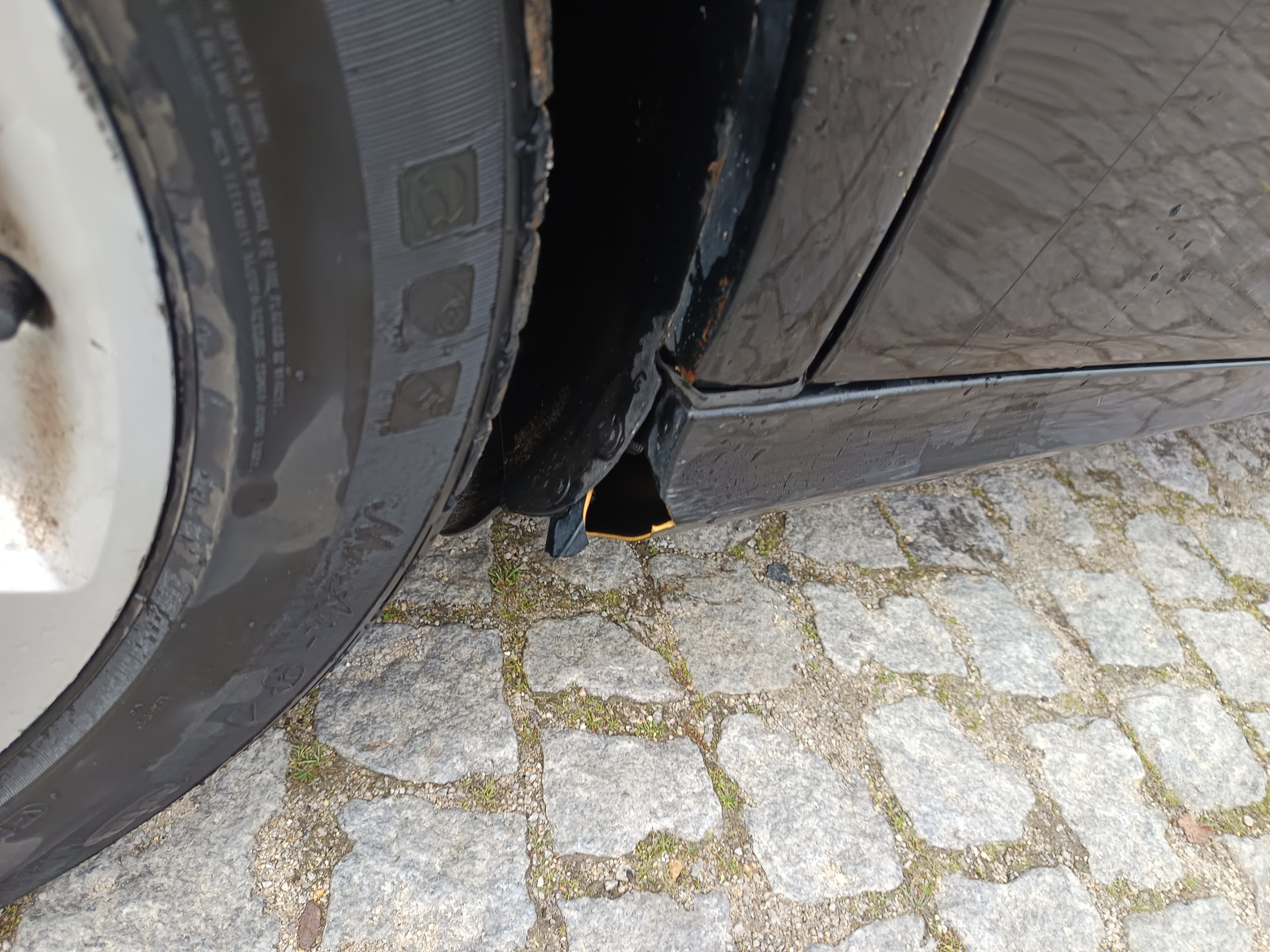 Mercedes-Benz E 220 · Ano 2004 — imagen 12