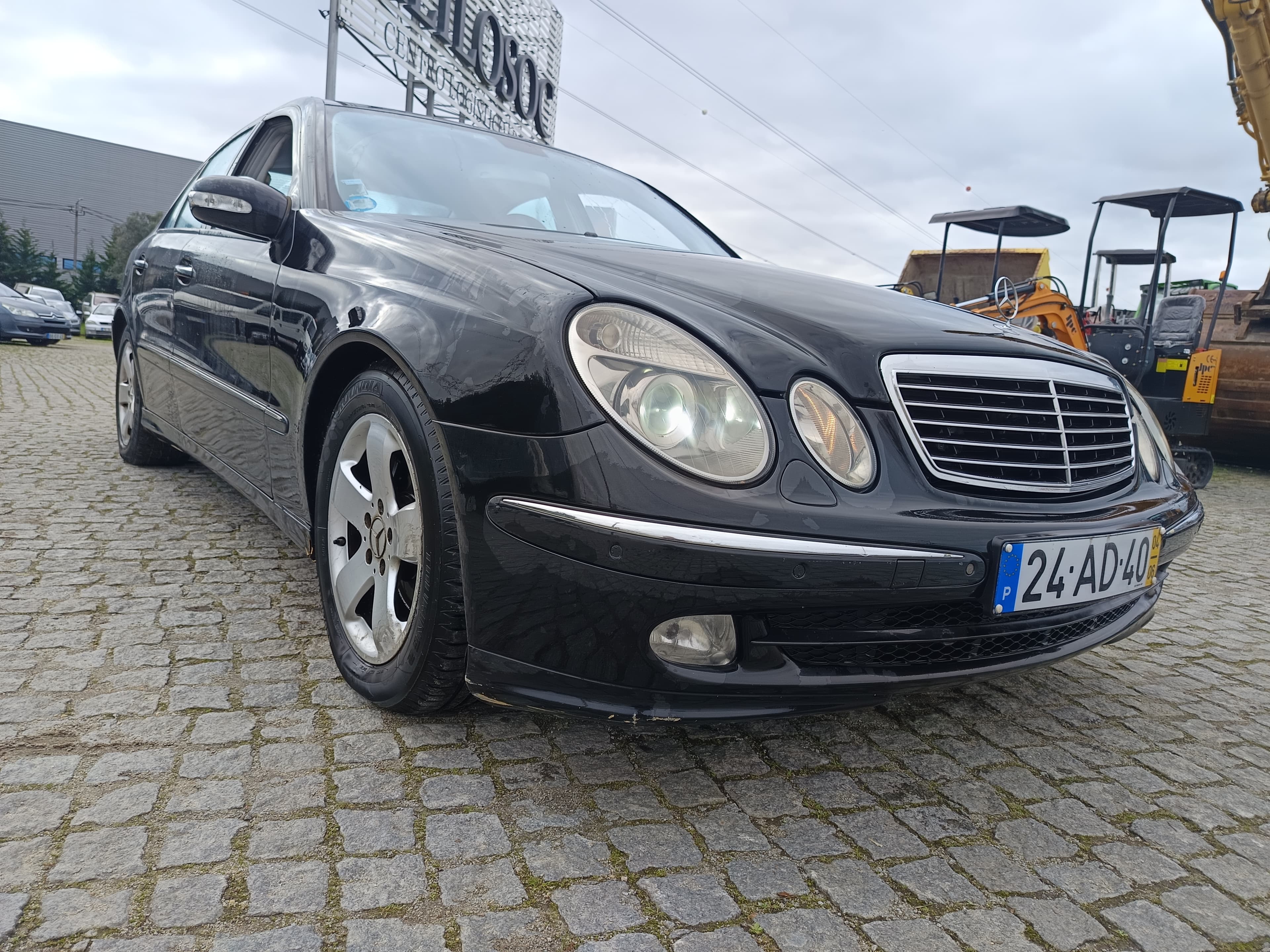 Mercedes-Benz E 220 · Ano 2004 — imagen 4