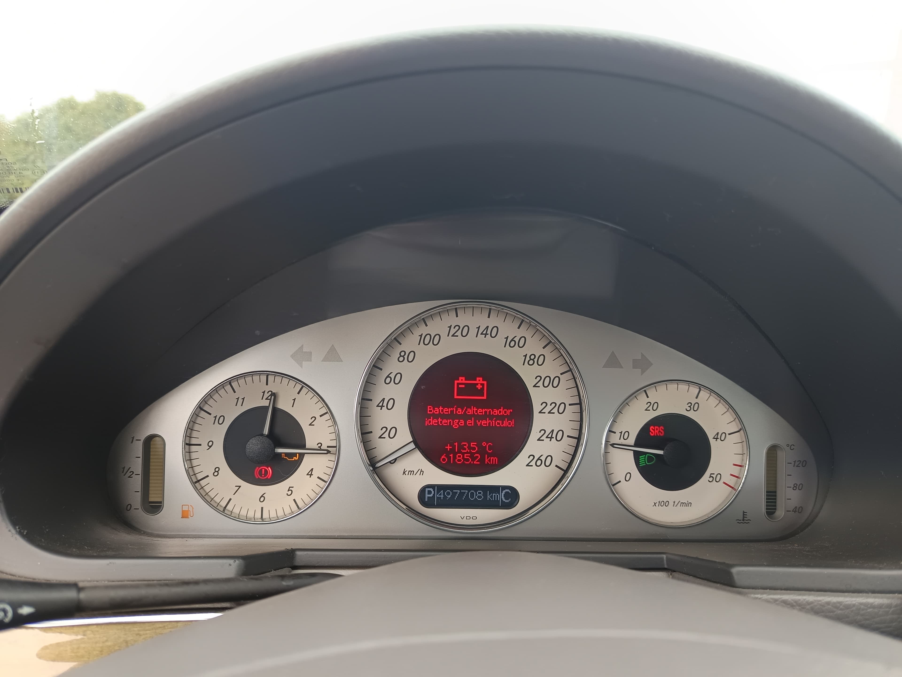 Mercedes-Benz E 220 · Ano 2004 — imagen 41