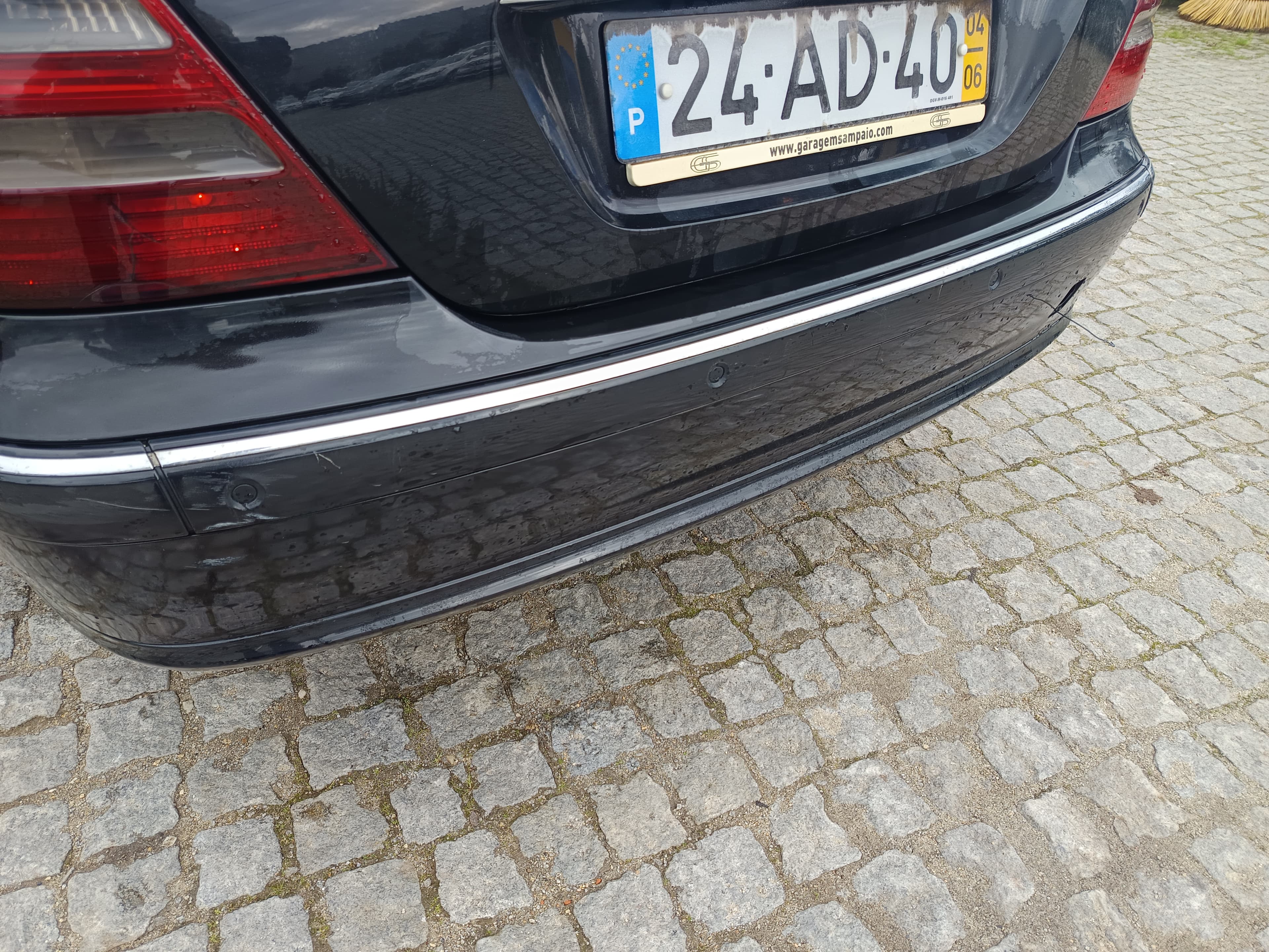 Mercedes-Benz E 220 · Ano 2004 — imagen 13