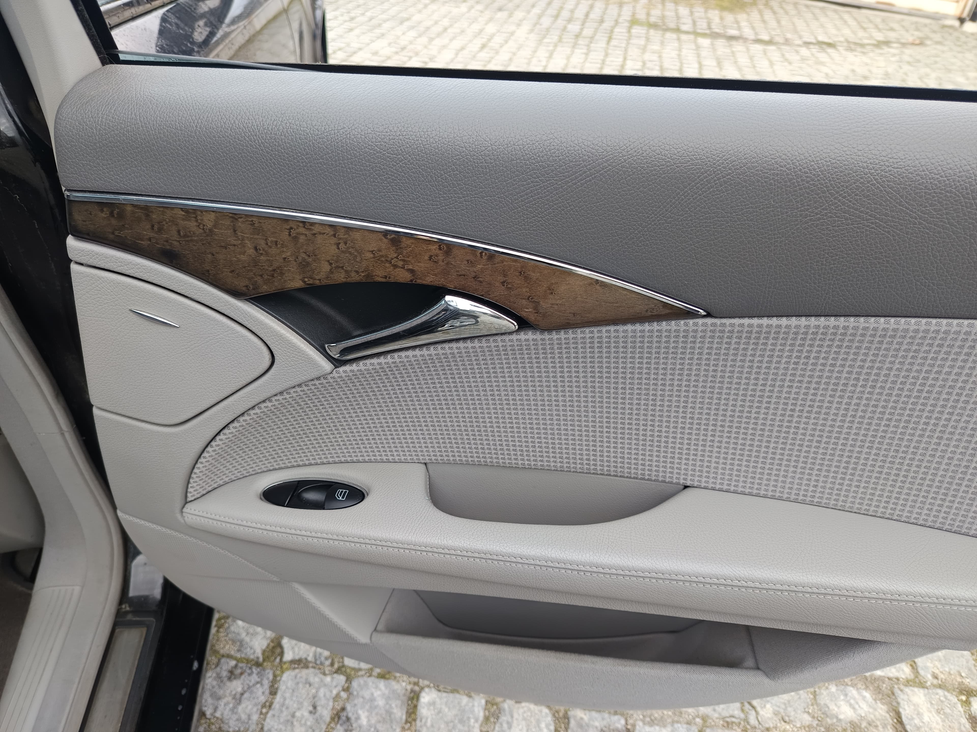 Mercedes-Benz E 220 · Ano 2004 — imagen 20