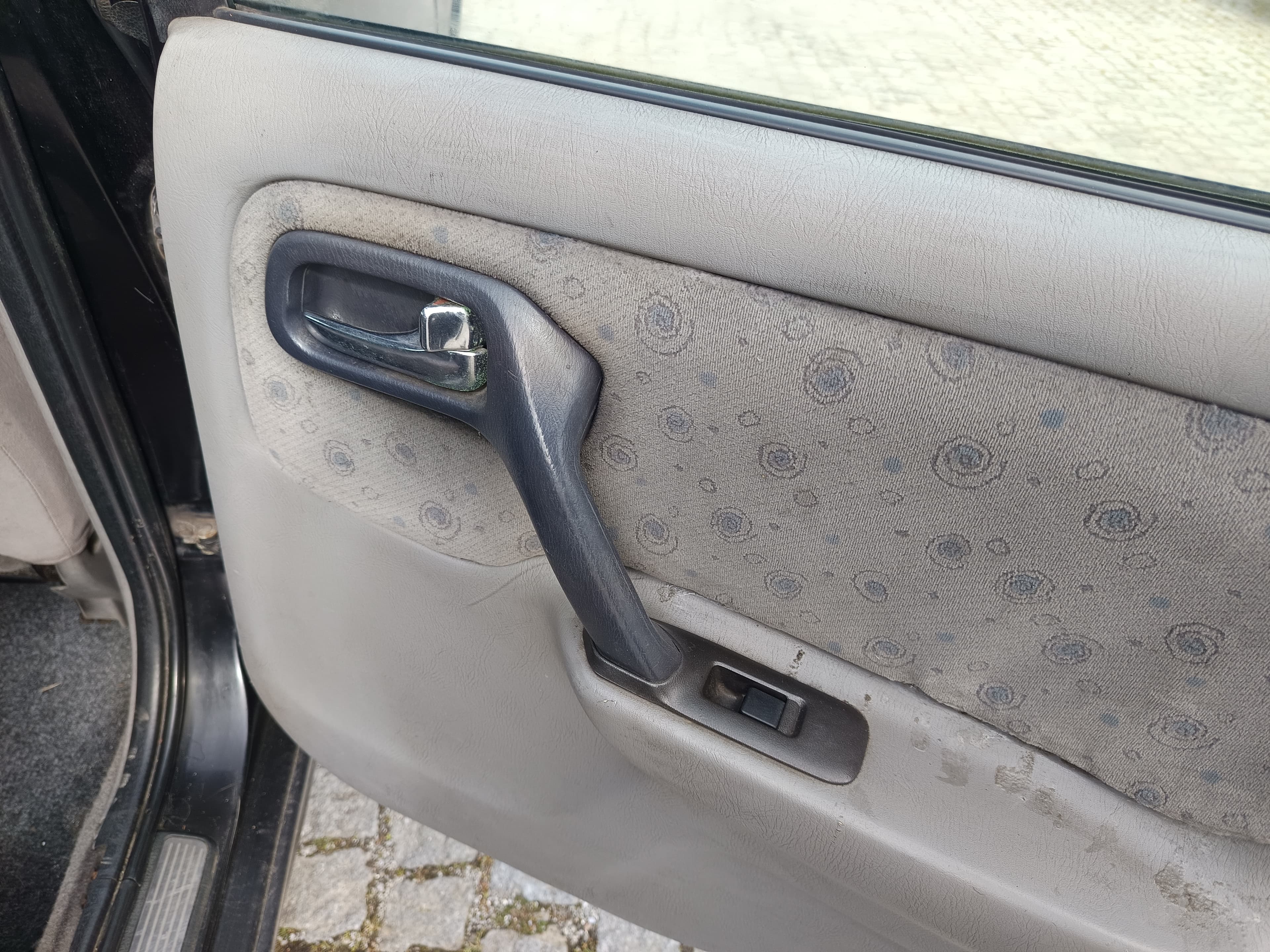 Nissan Primera · Ano 2000 — imagem 23