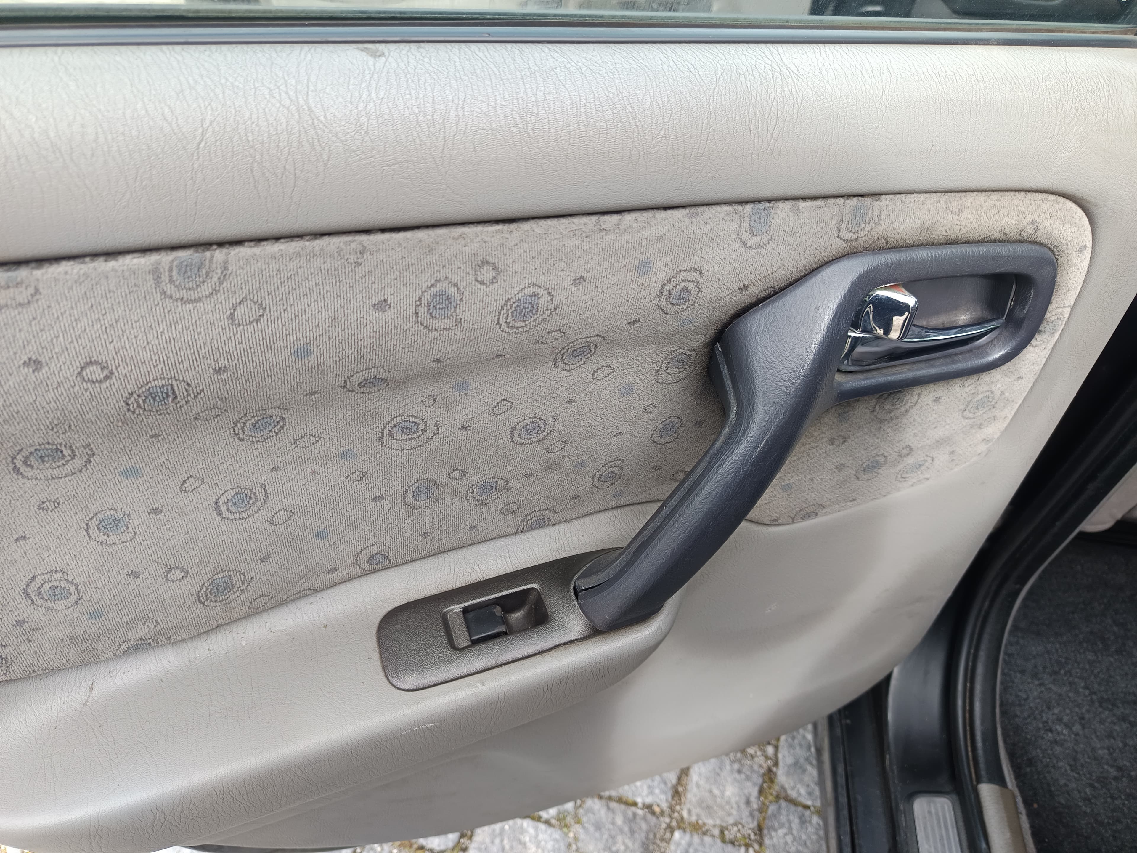 Nissan Primera · Ano 2000 — imagem 32