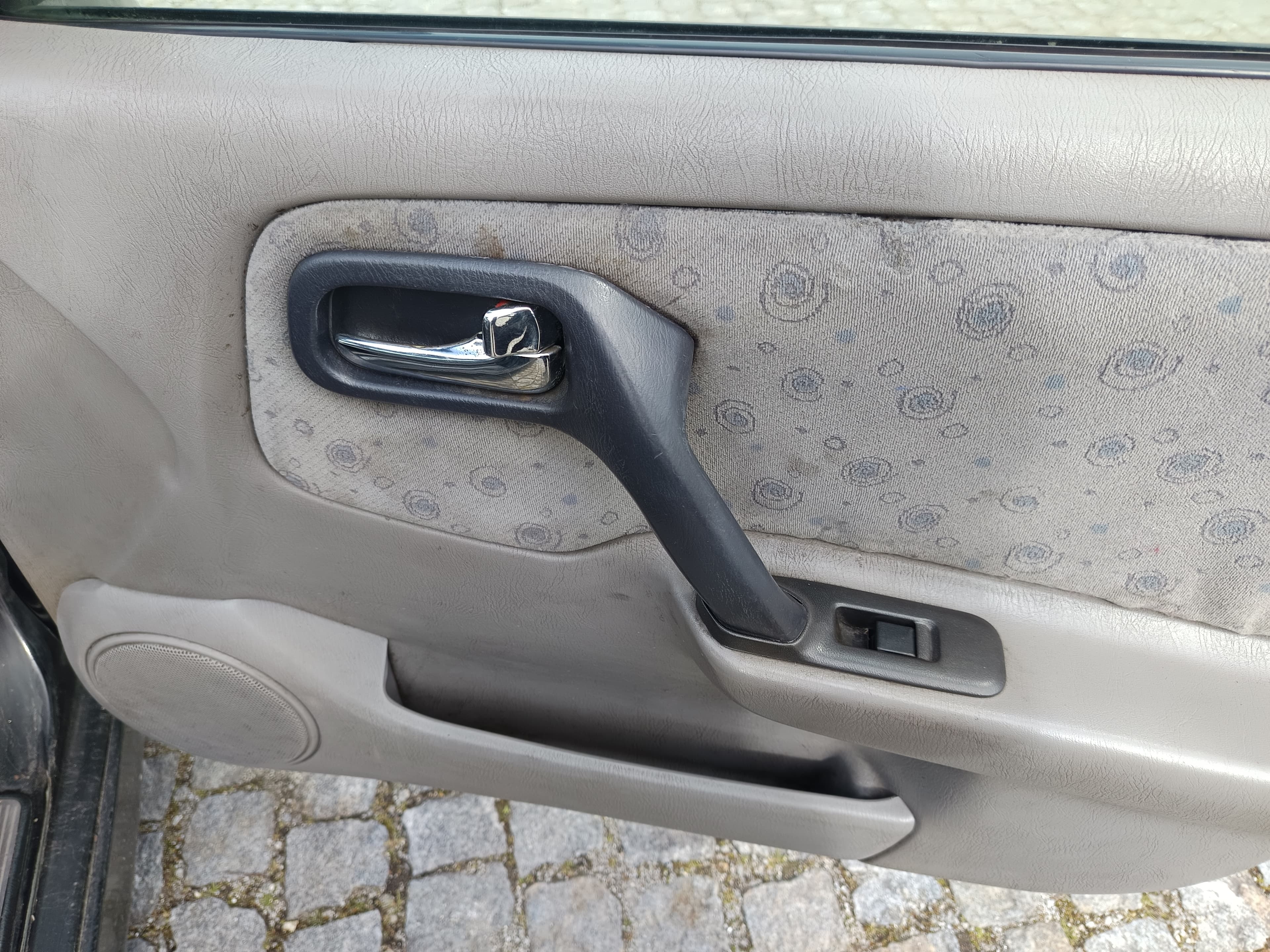 Nissan Primera · Ano 2000 — imagem 26