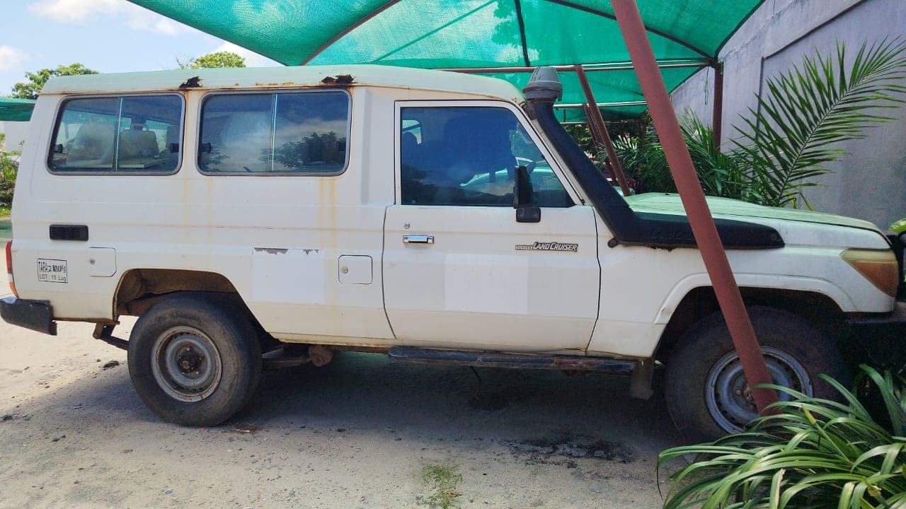 Toyota Land Cruiser