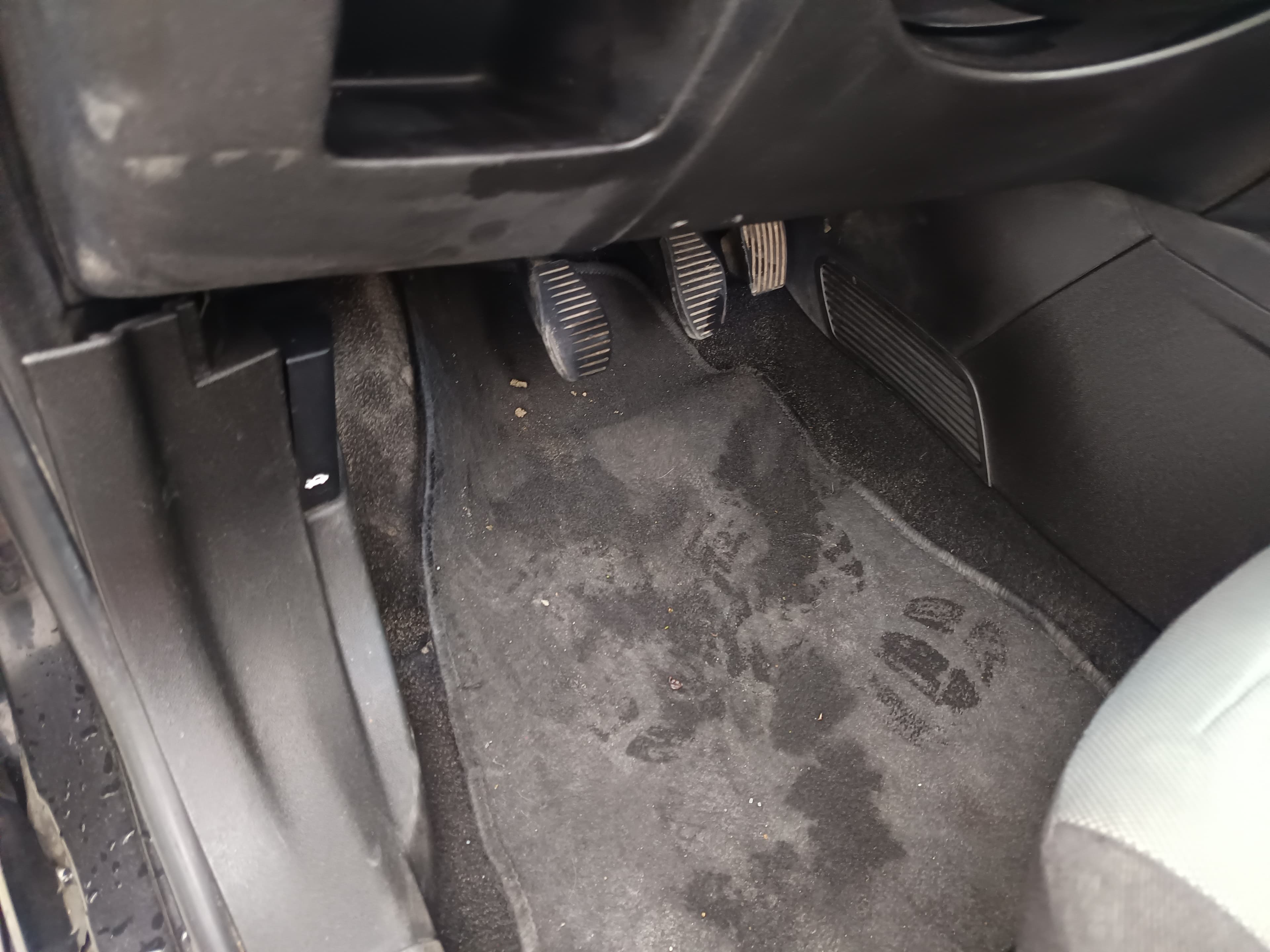 Fiat Punto · Ano 2009 — imagem 25
