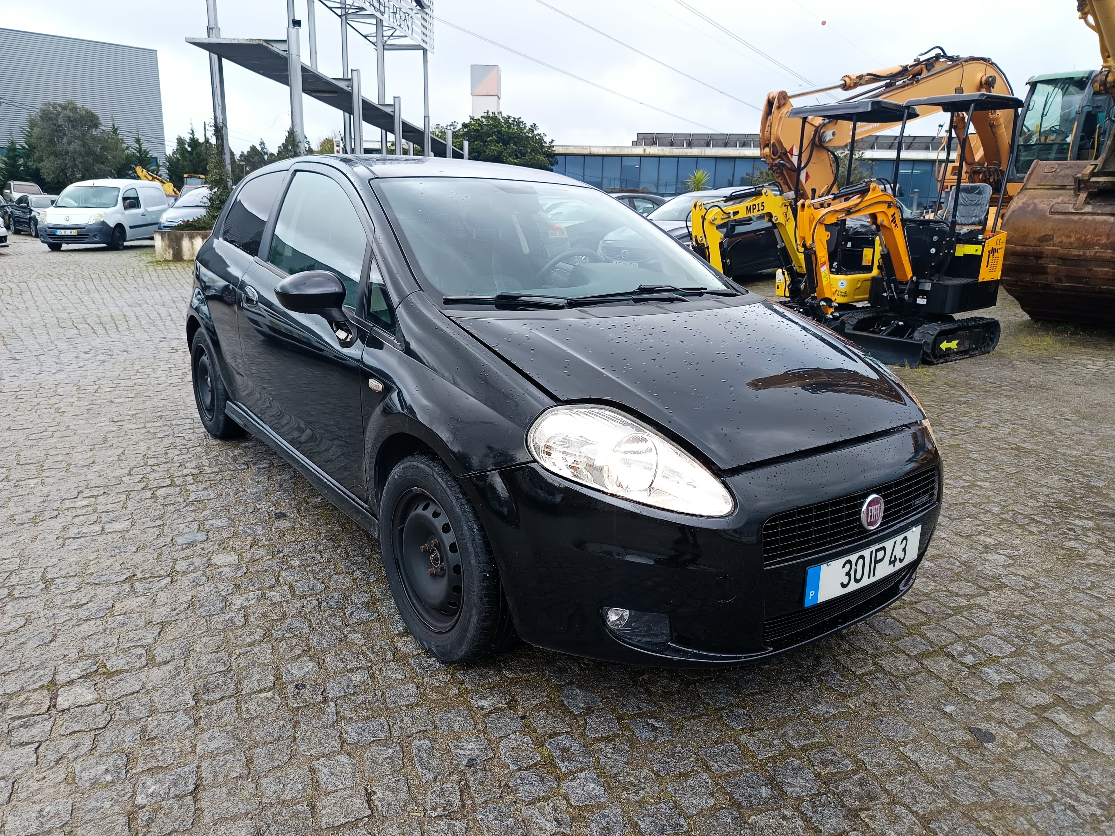 Fiat Punto · Ano 2009 — imagem 3