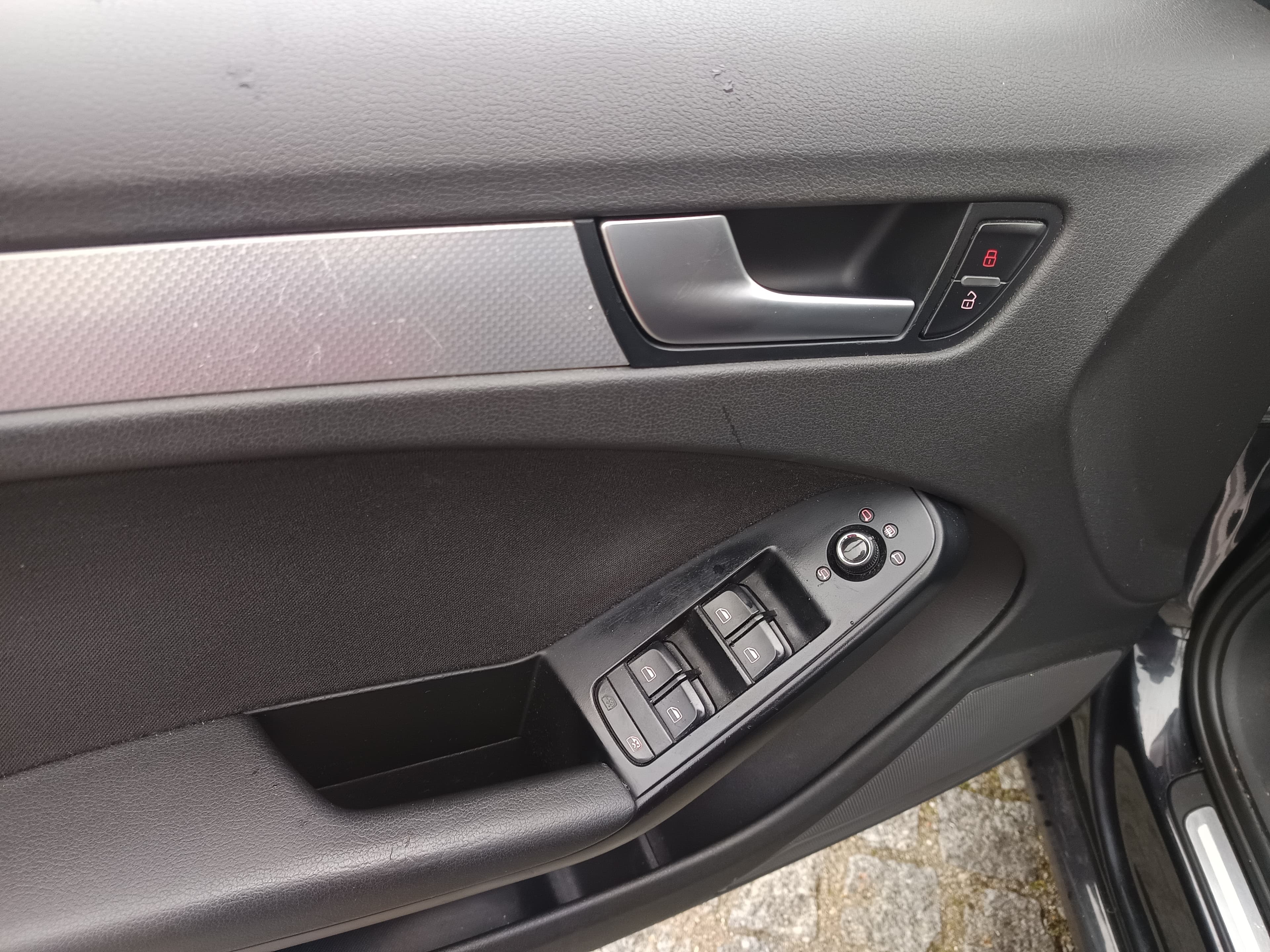 Audi A4 · Ano 2009 — imagem 35
