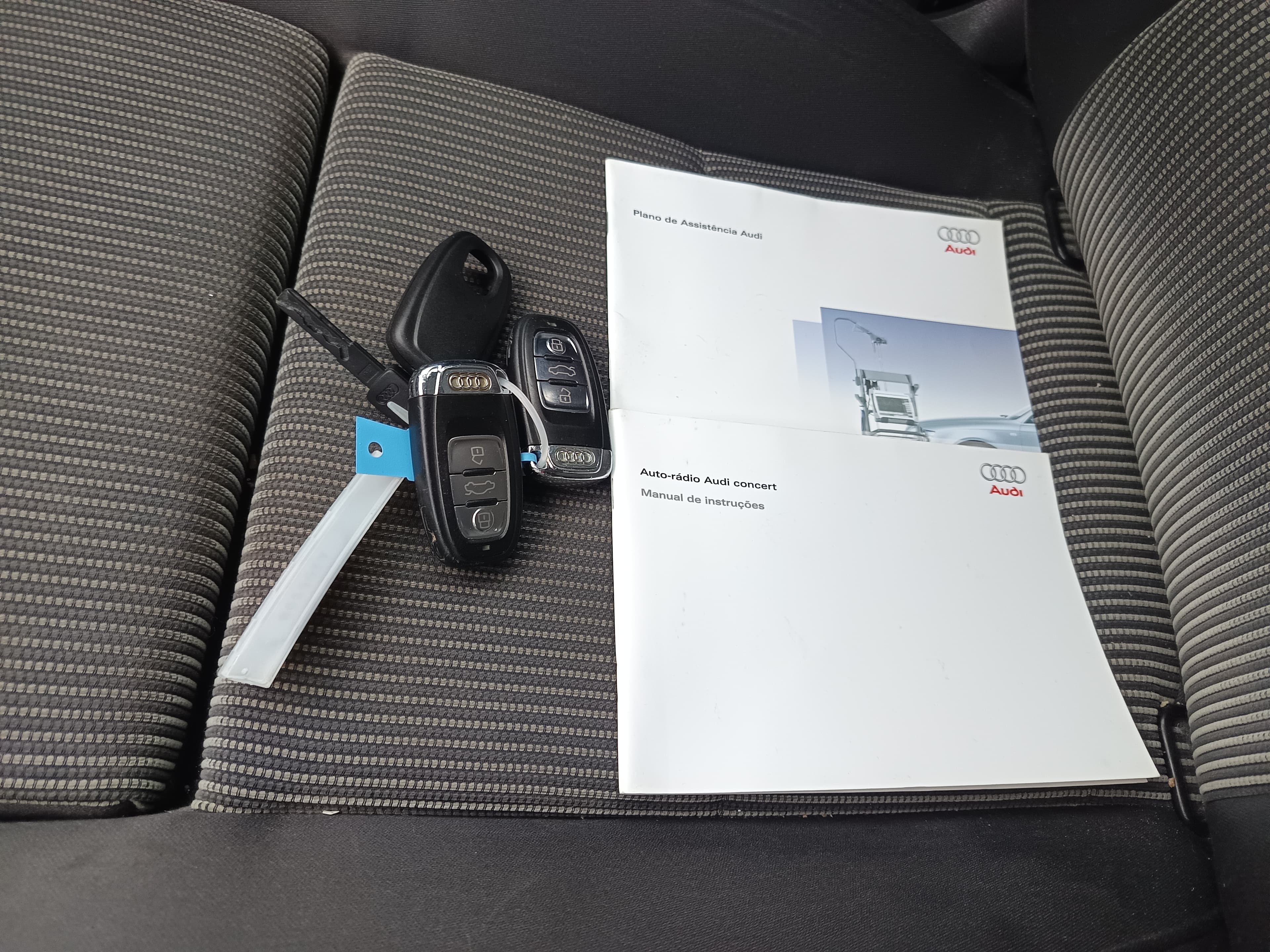 Audi A4 · Ano 2009 — imagem 48