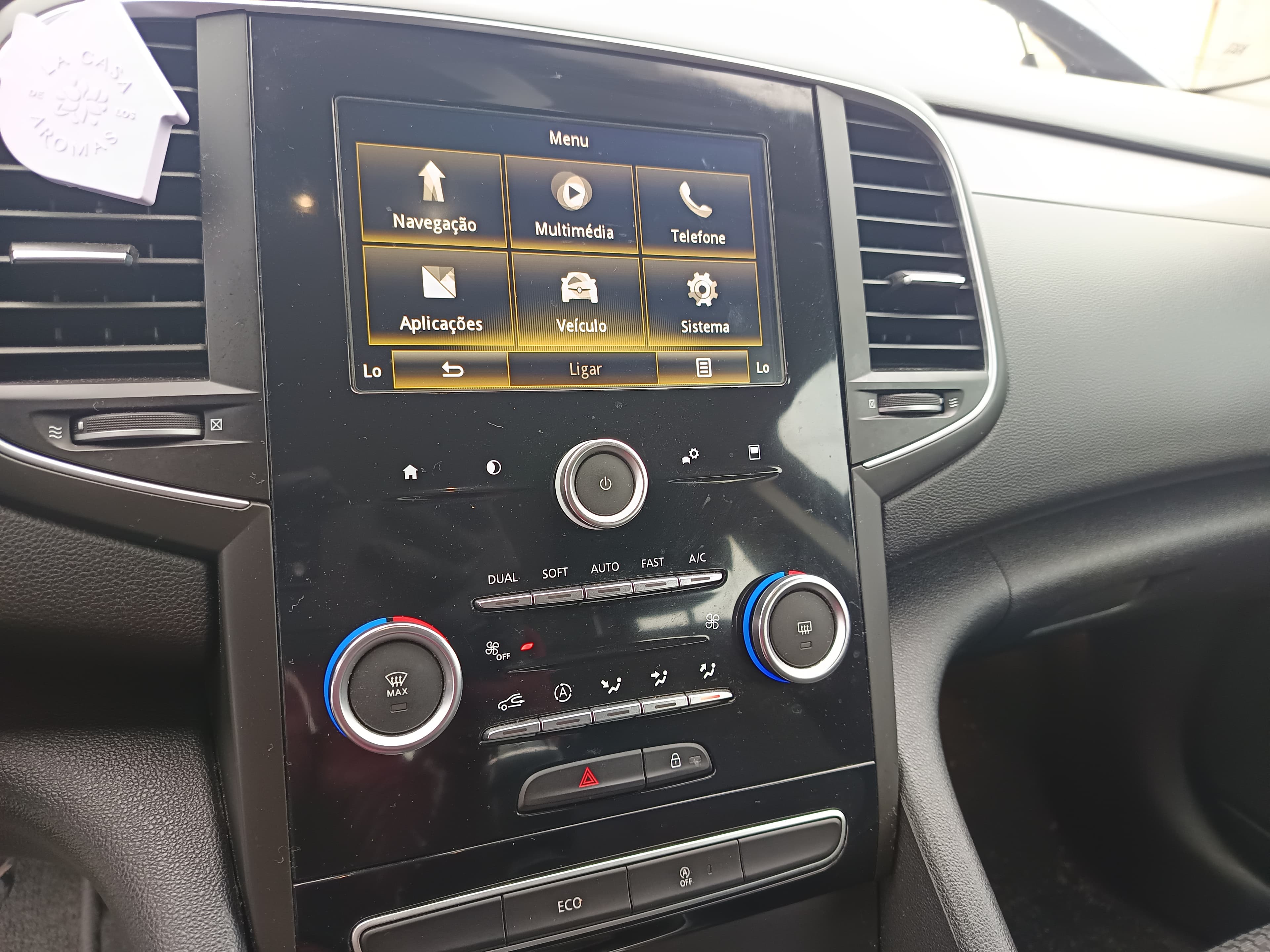 Renault Talisman · Ano 2018 — image 41