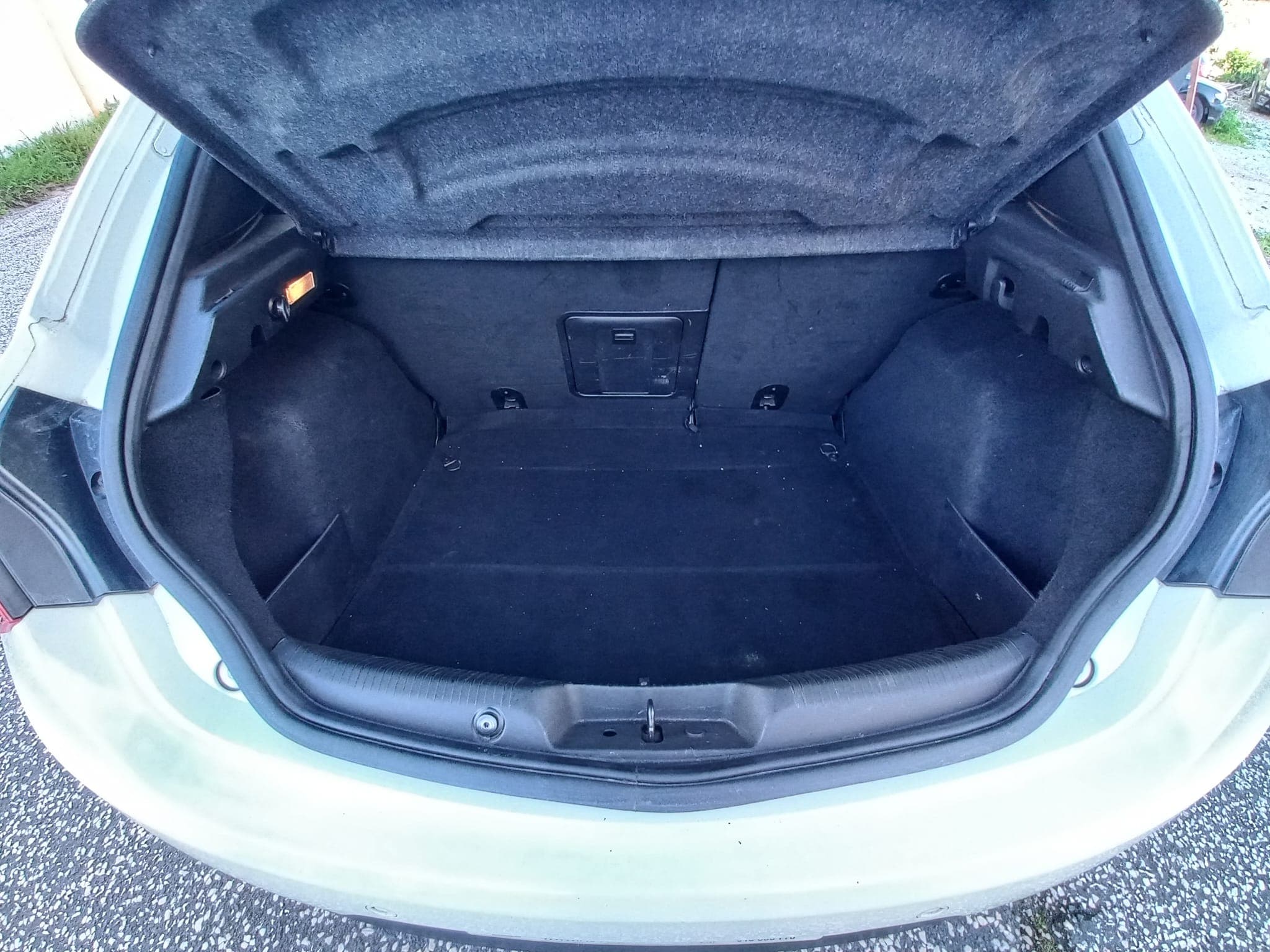 Alfa Romeo Giulietta · Ano 2010 — imagem 10