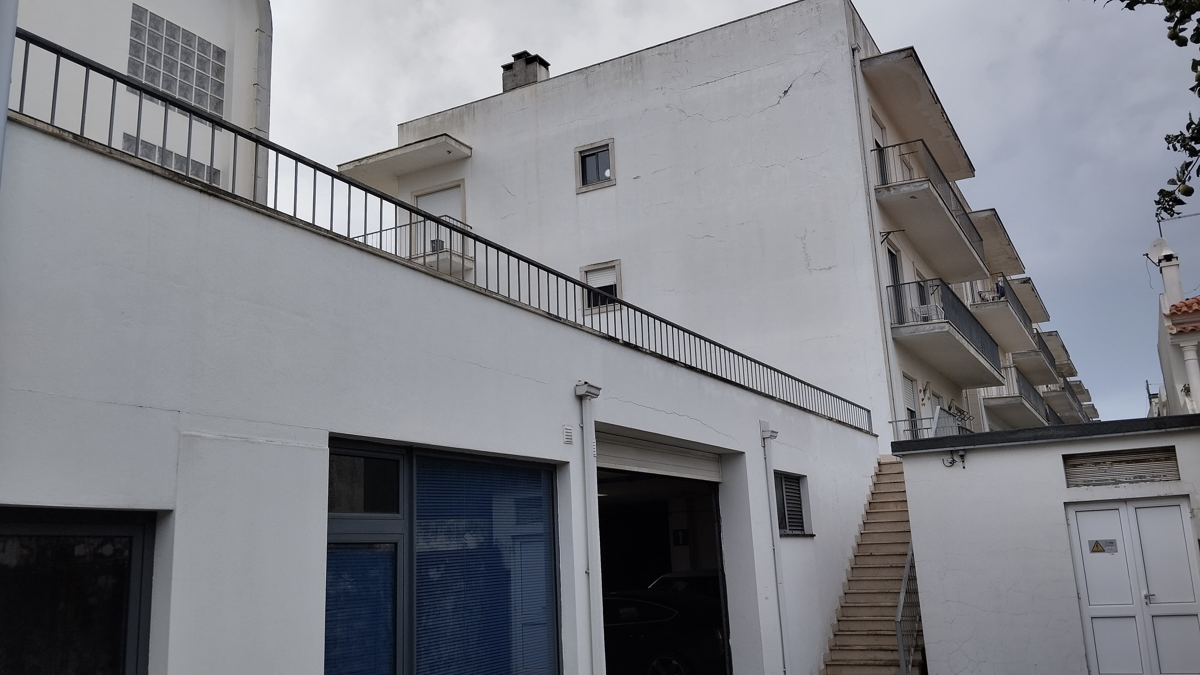 Apartamento T2 + Garagem · Valado dos Frades, Nazaré — imagen 3