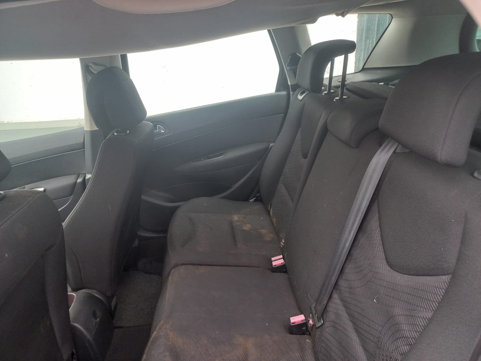 Peugeot 308 SW · Ano 2008 — image 17