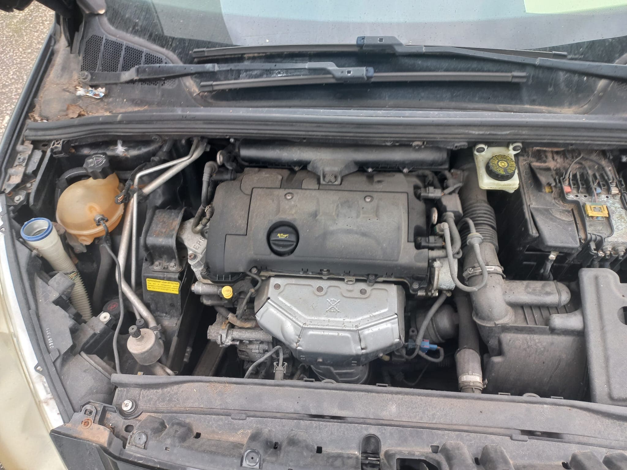 Peugeot 308 SW · Ano 2008 — image 15
