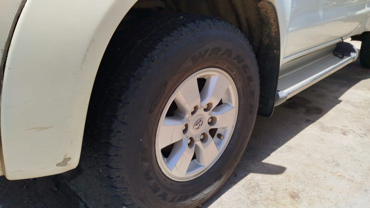 Toyota Hilux — imagem 8