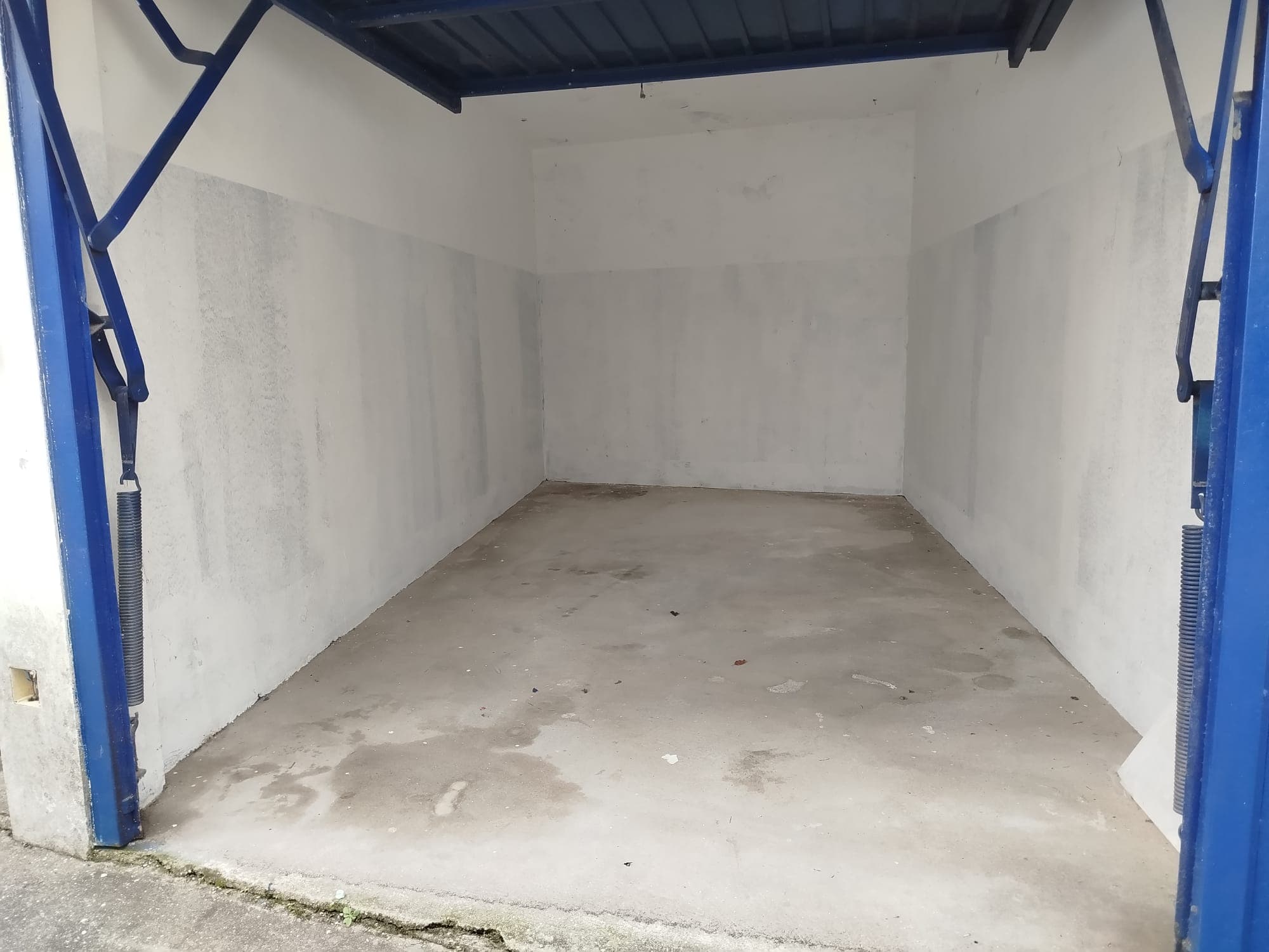 Garagem · Porto — imagem 4