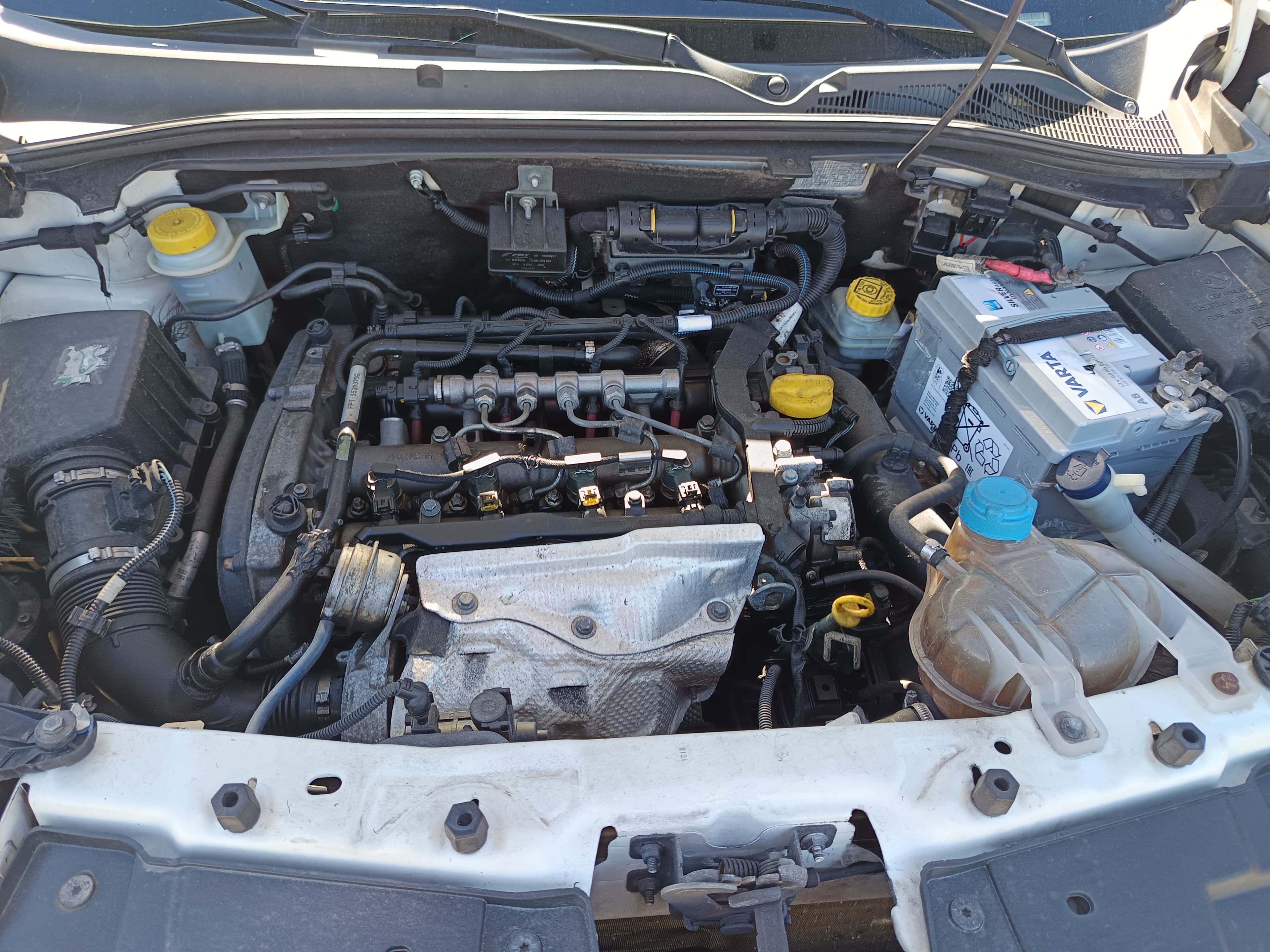 Opel Combo · Ano 2016 — image 22