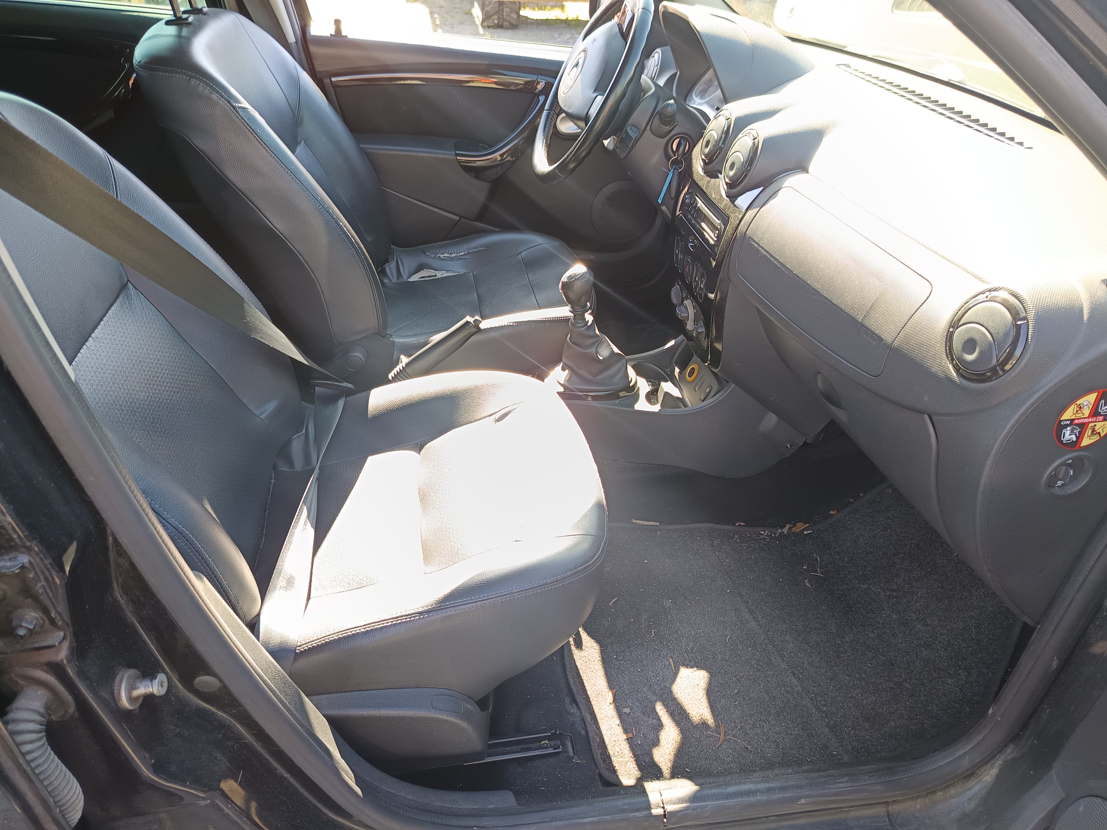 Dacia Duster · Ano 2010 — image 26