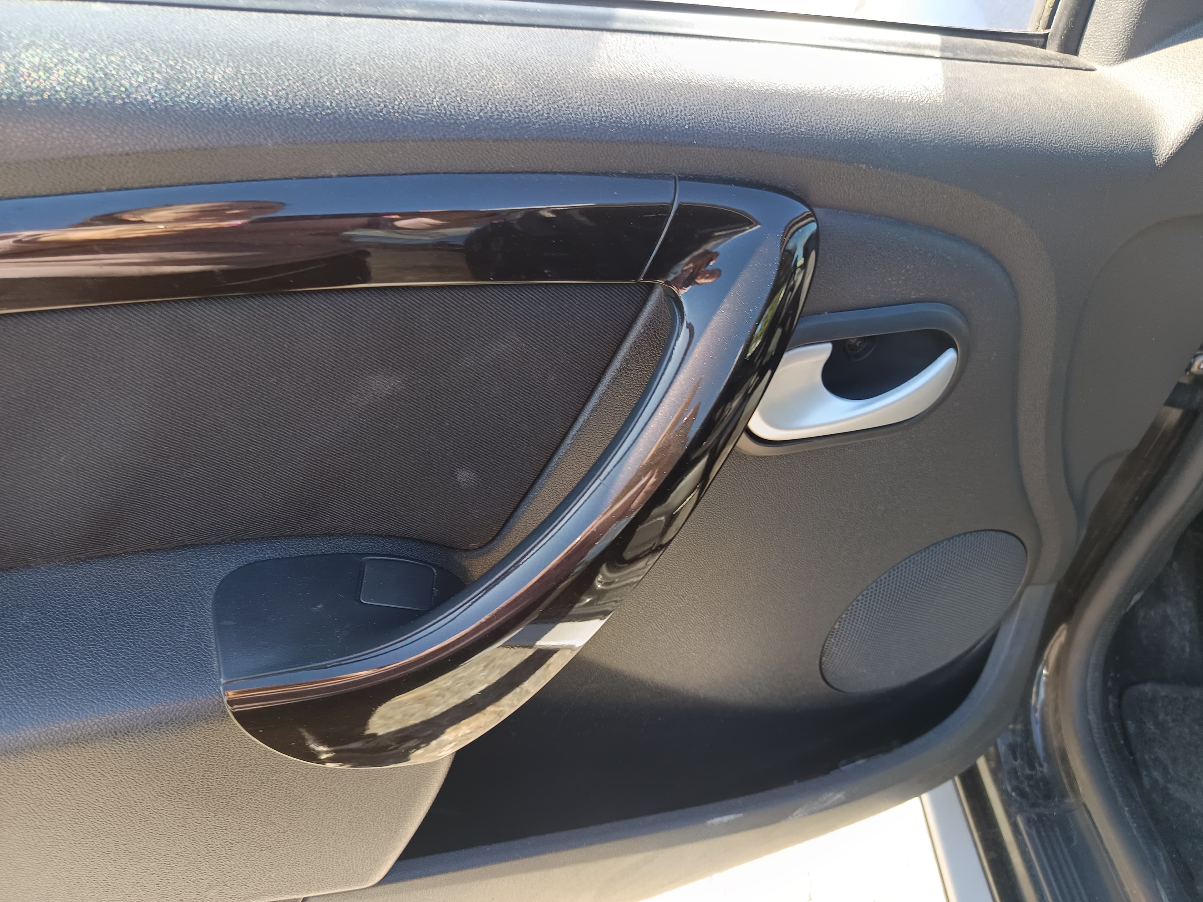 Dacia Duster · Ano 2010 — image 32