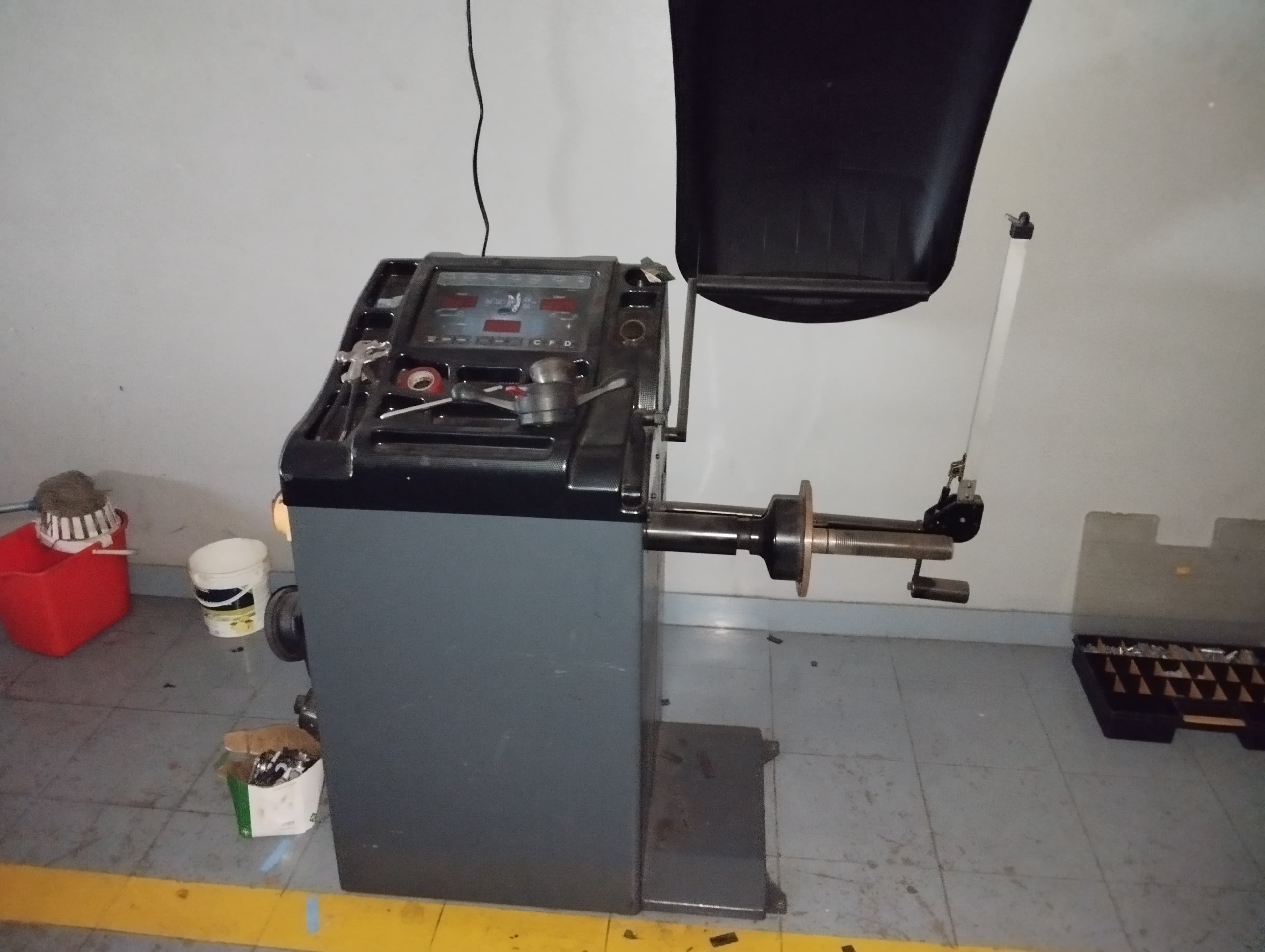 Máquina de Calibrar Pneus