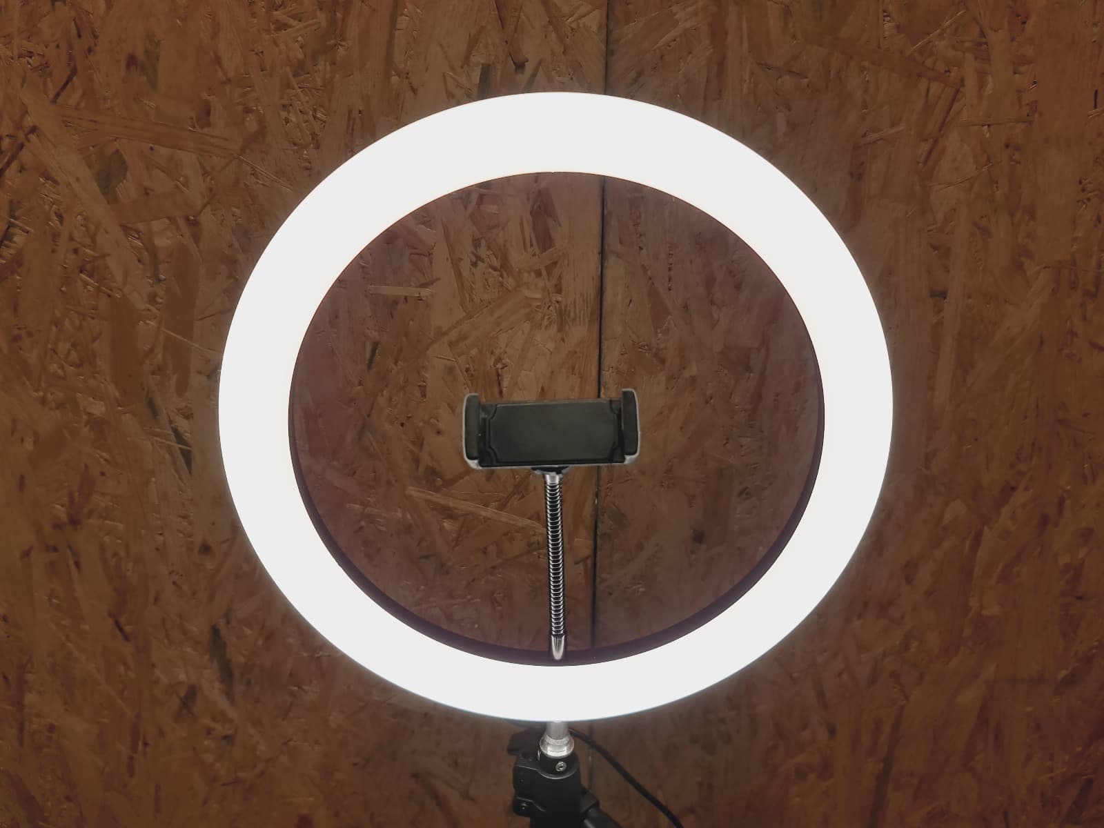 Anel Luminoso Hama — imagen 6
