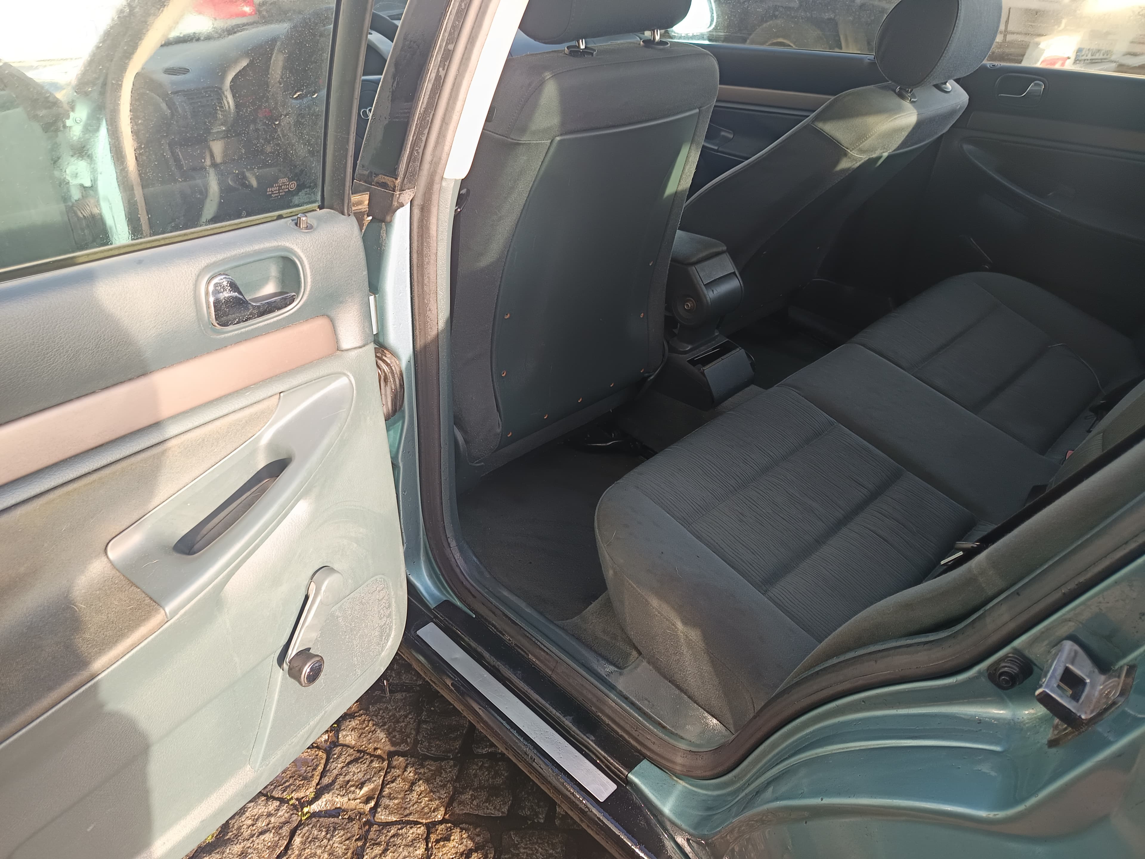 Audi A4 · Ano 1999 — imagem 28