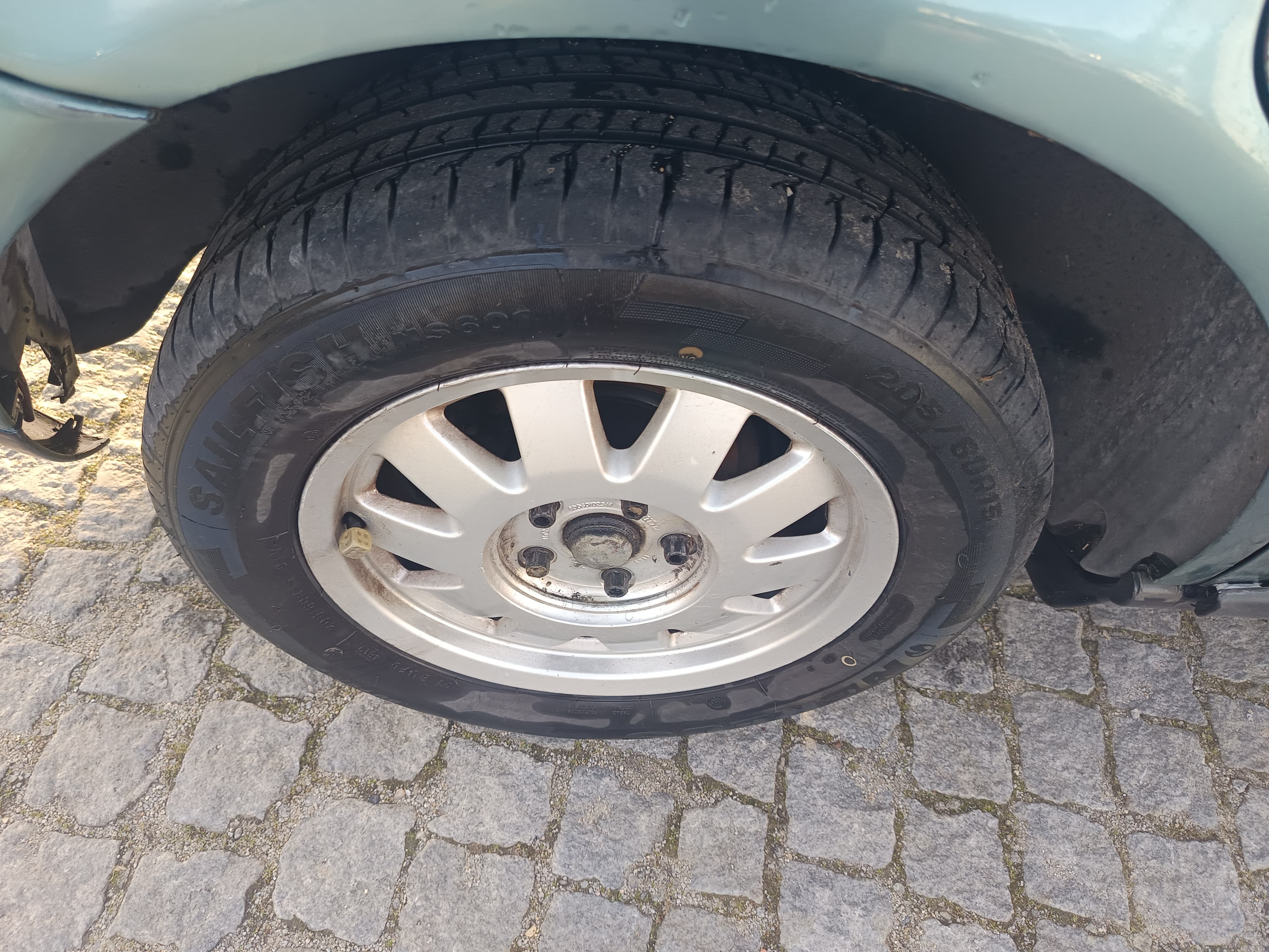 Audi A4 · Ano 1999 — imagem 8
