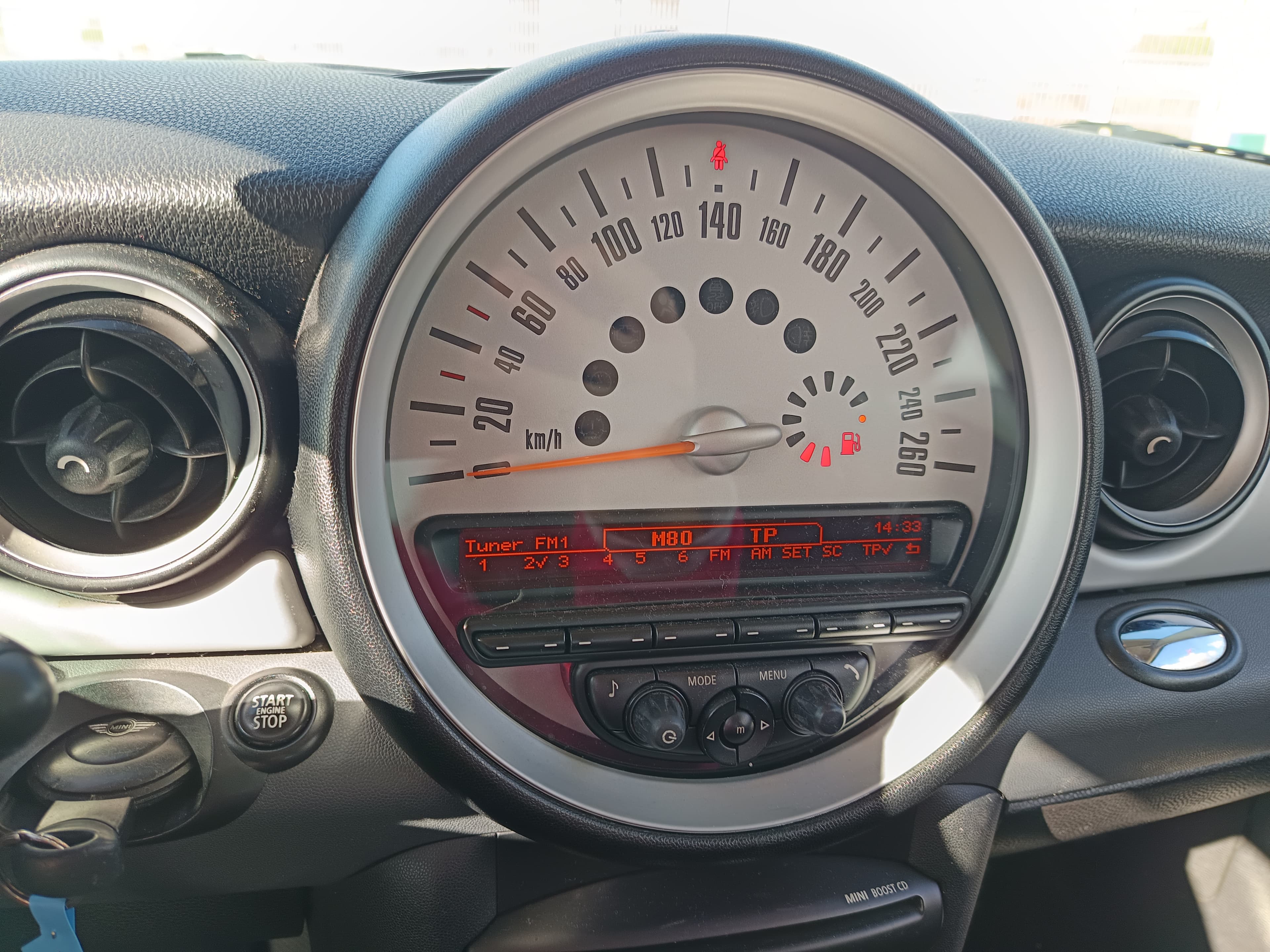 Mini Cooper One D · Ano 2012 — imagem 26