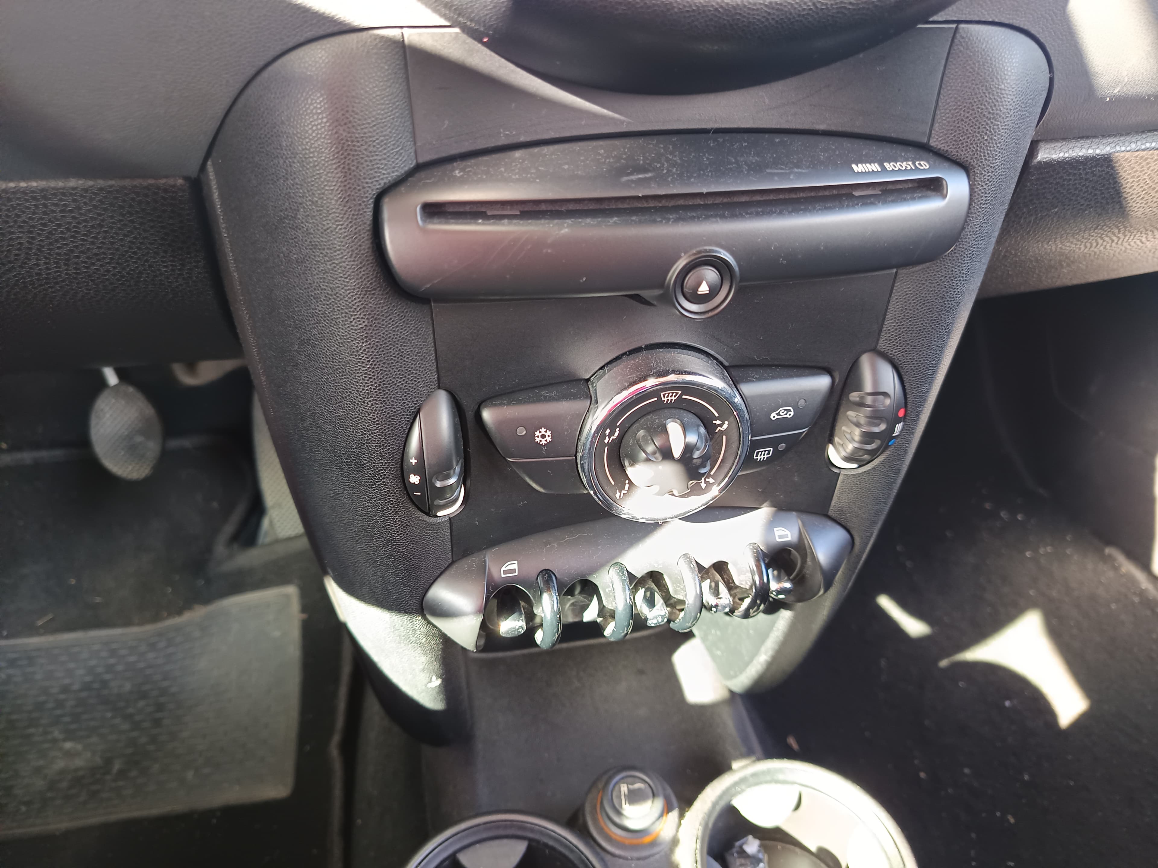 Mini Cooper One D · Ano 2012 — imagem 27