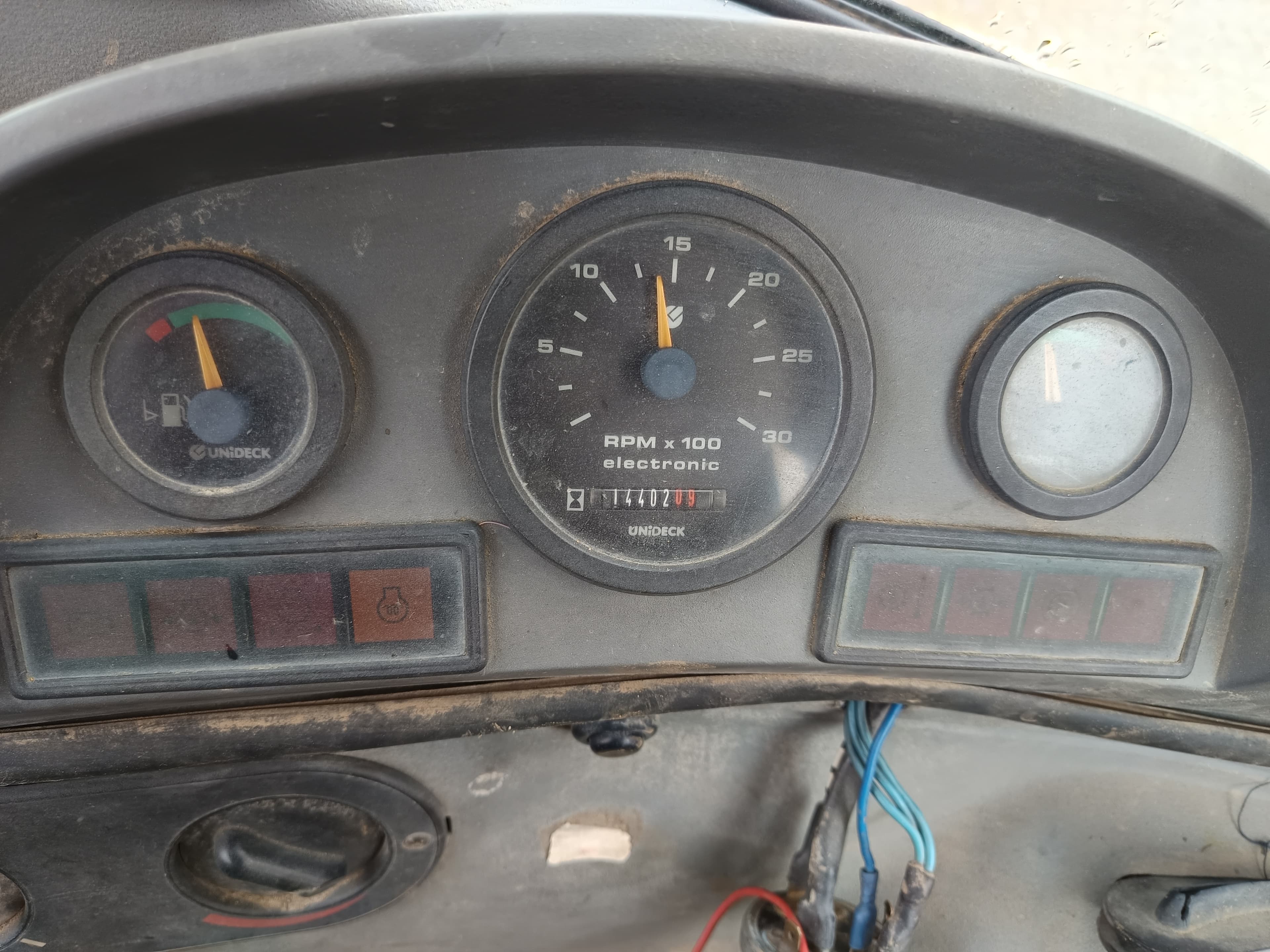 Retroescavadora New Holland NH 95 · Ano 1998 — imagen 17