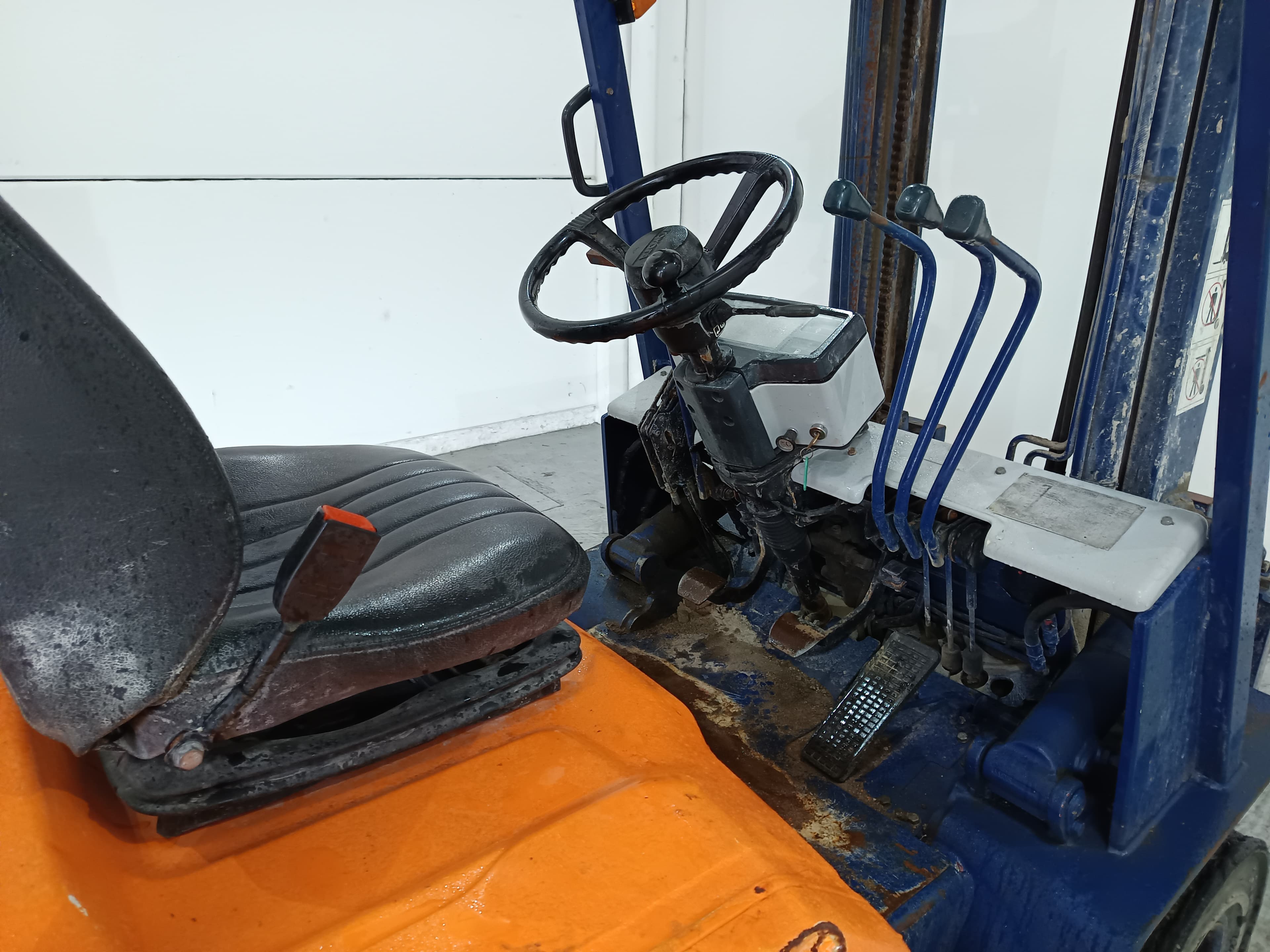 Empilhador Toyota FD20 — imagen 6