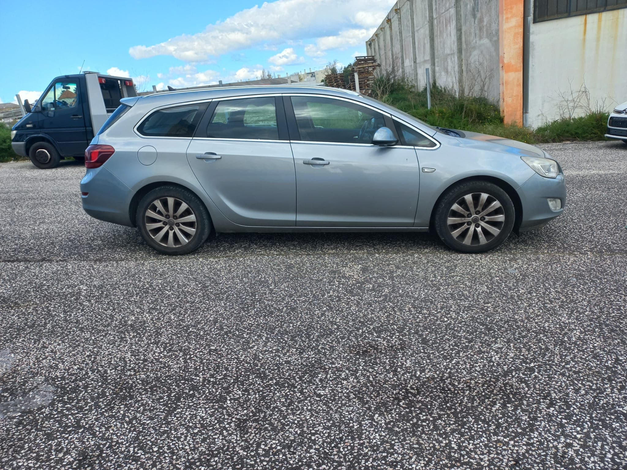 Opel Astra · Ano 2010 — imagen 7