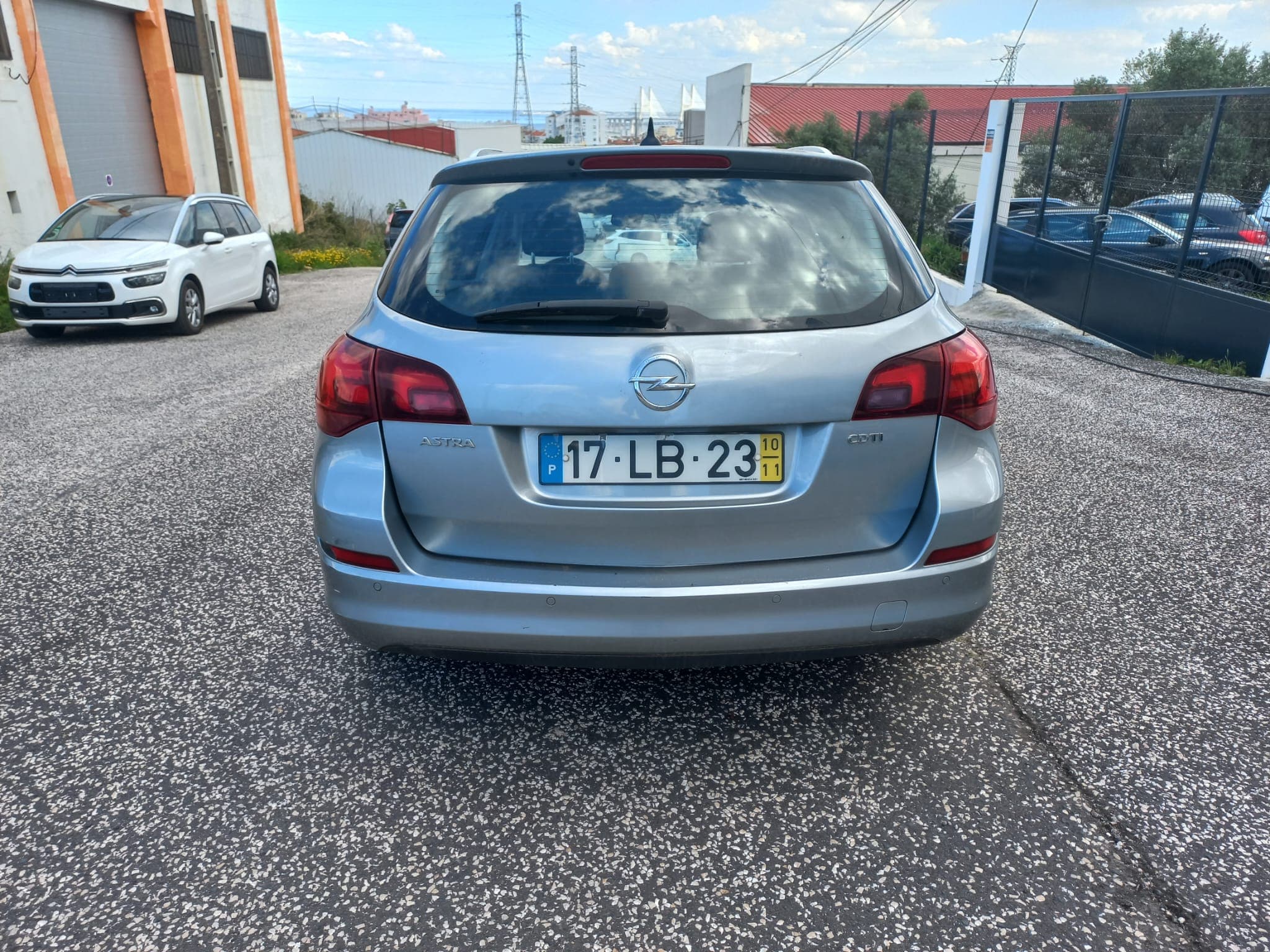 Opel Astra · Ano 2010 — imagen 5