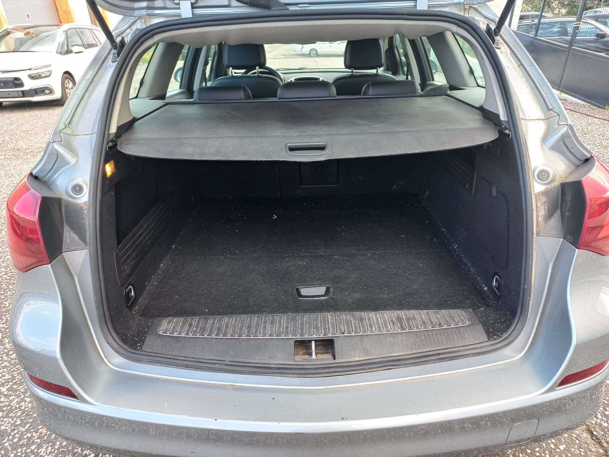 Opel Astra · Ano 2010 — imagen 10