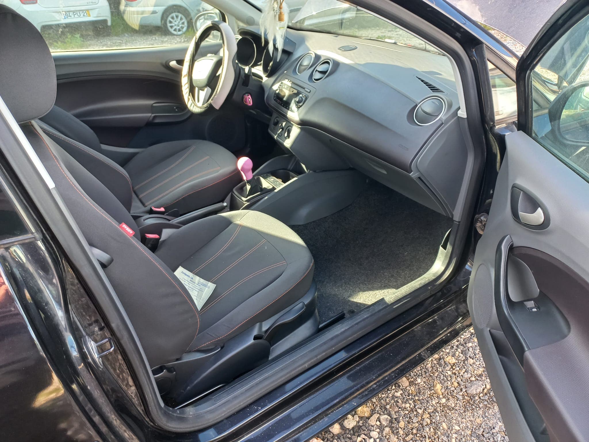 Seat Ibiza · Ano 2011 — imagem 18