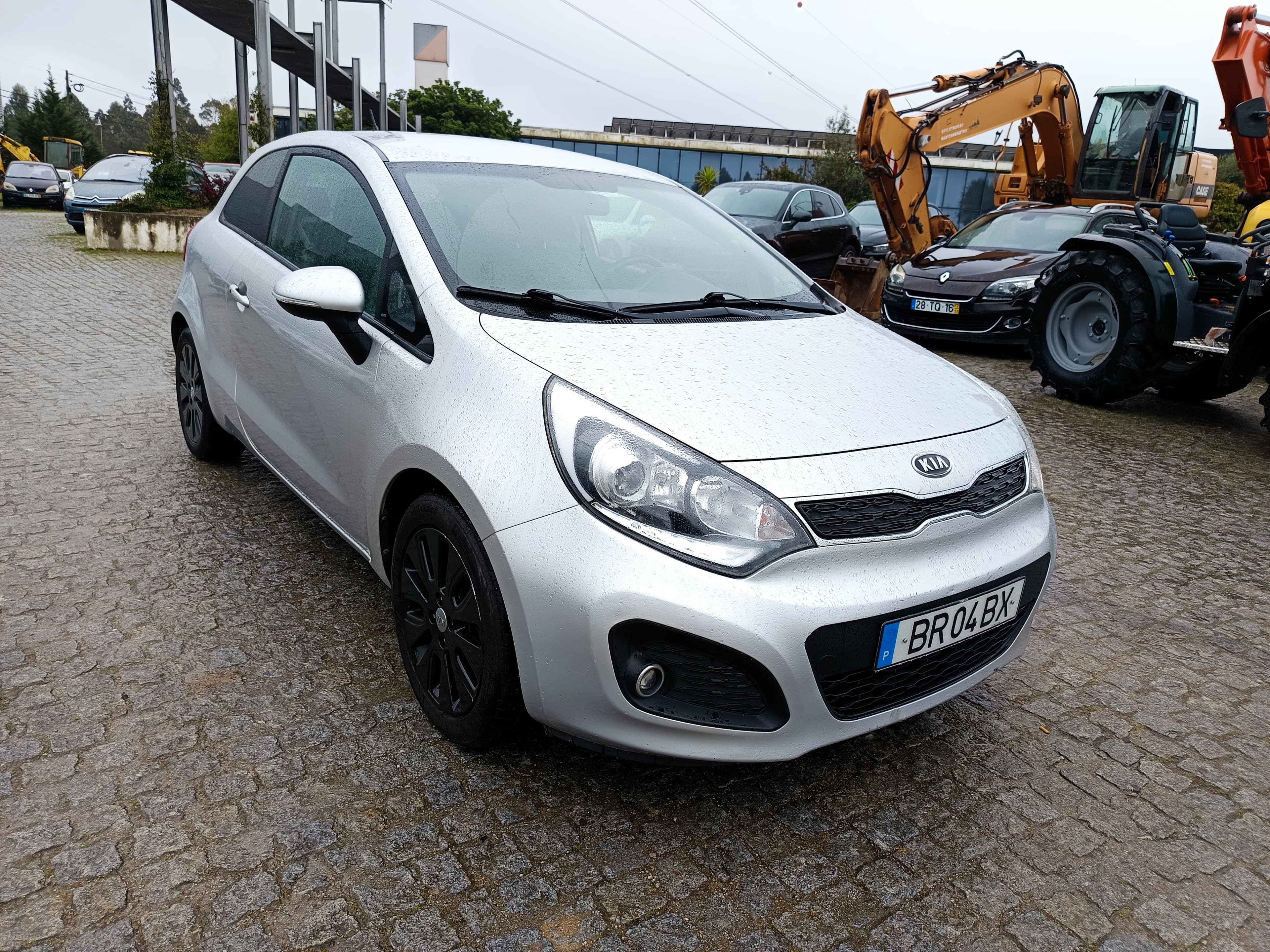 Kia Rio · Ano 2012 — imagem 1