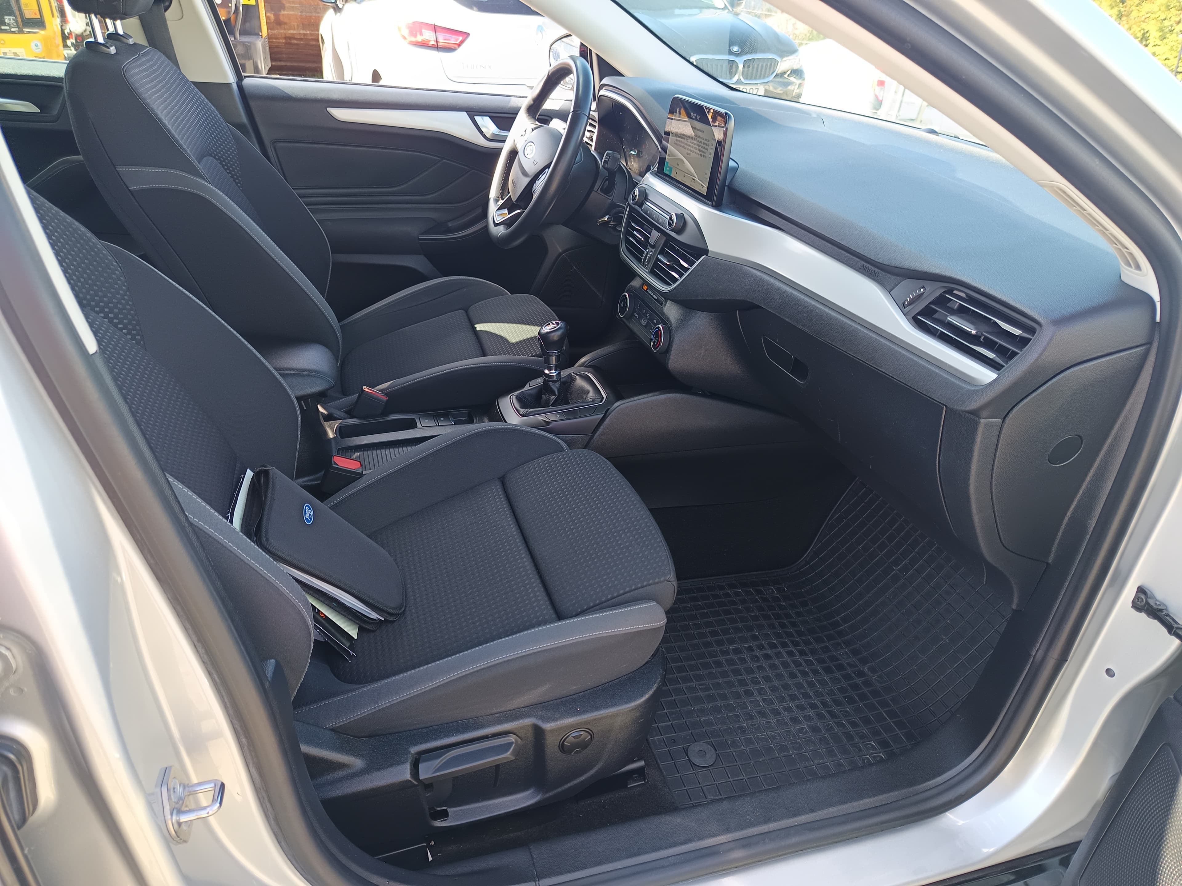 Ford Focus · Ano 2019 — image 25