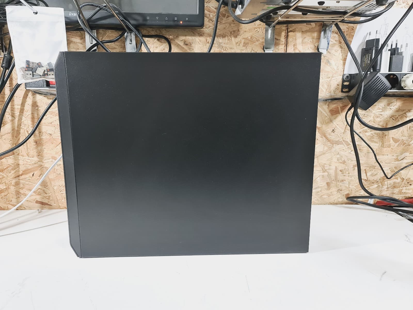 Computador HP Z2 TWR G4 Workstation — image 2