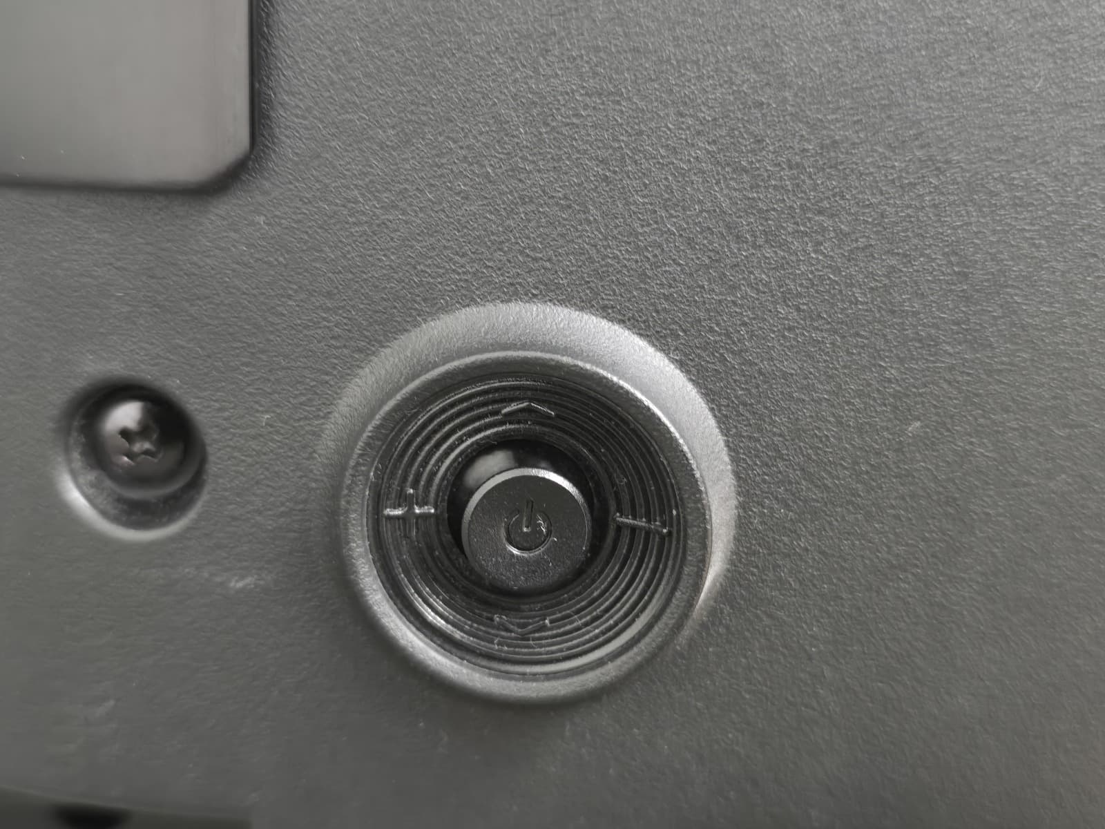 Samsung Monitor — image 9