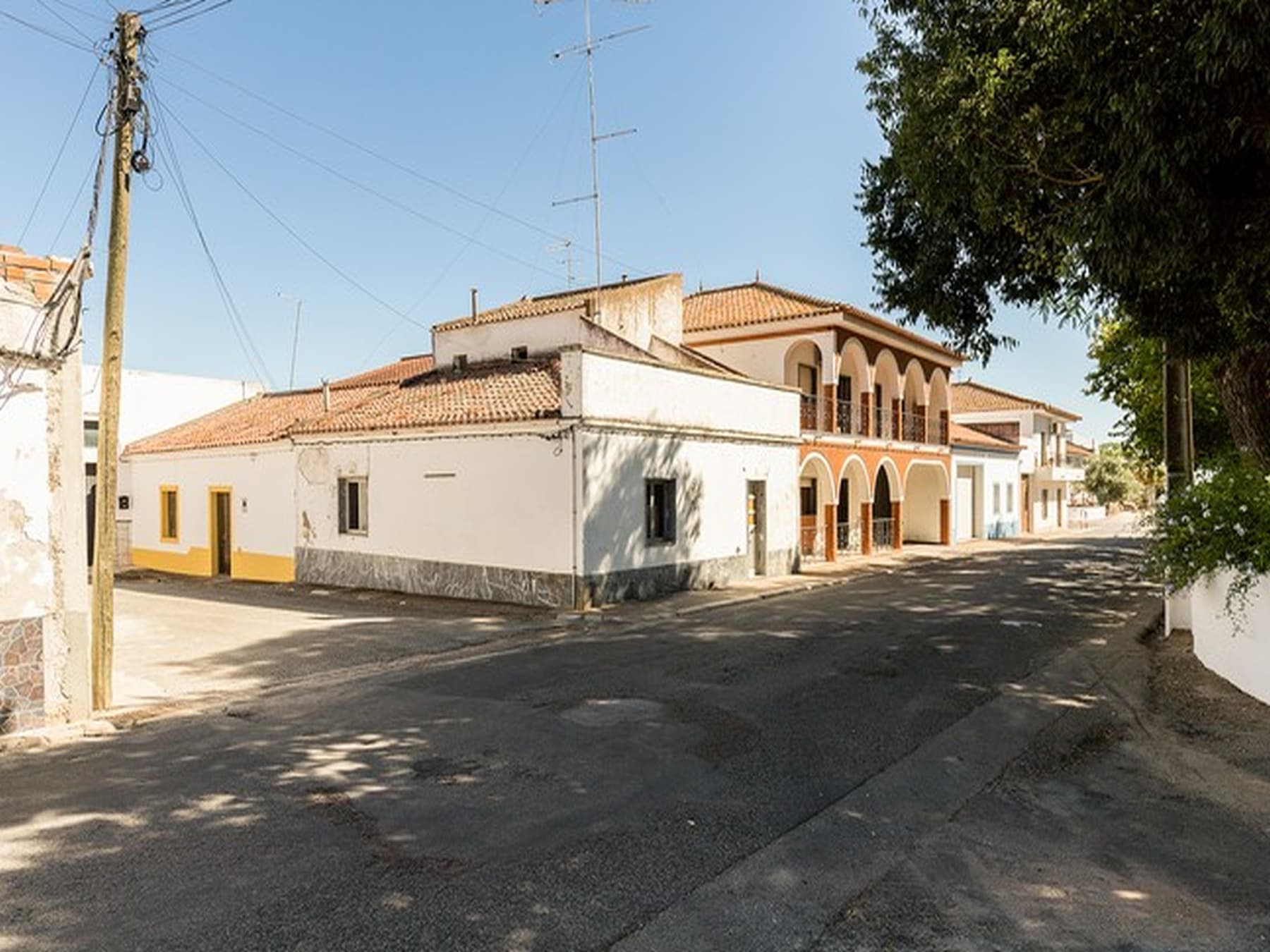 Moradia V2 · Mourão, Évora — image 1