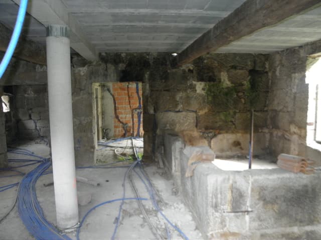 Moradia V3+1 em Construção · Carregal do Sal, Viseu — imagem 3