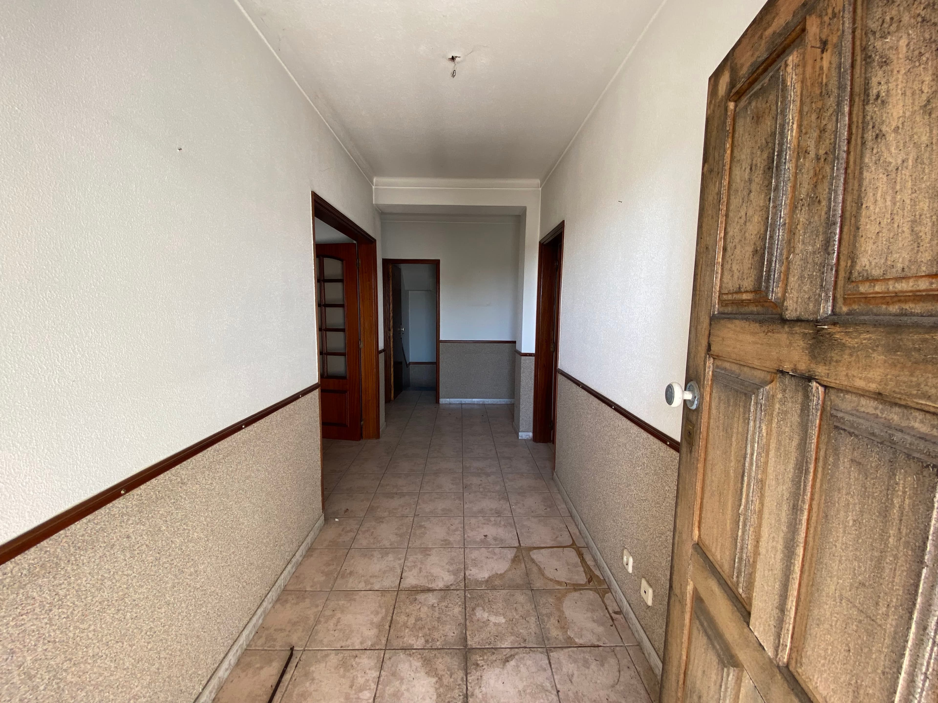 Moradia V3 · Nogueira do Cravo, Oliveira do Hospital — image 3