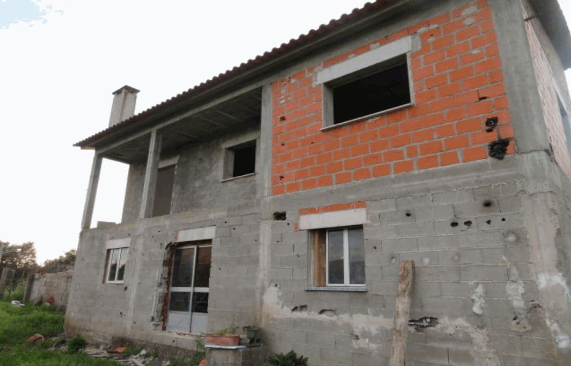 Moradia V3 em Construção · Alvaiázere, Leiria — image 2