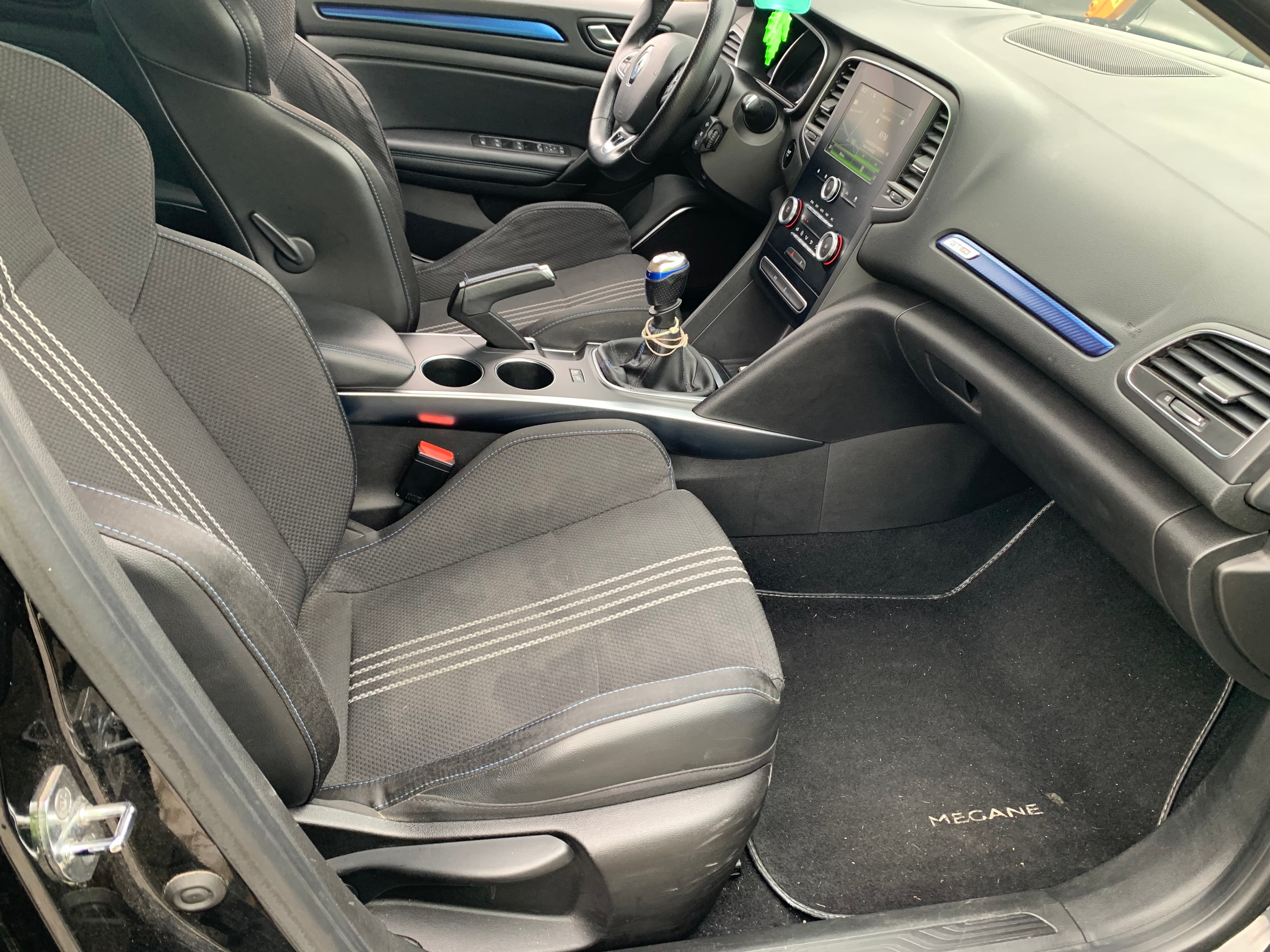 Renault Mégane · Année 2016 — image 35