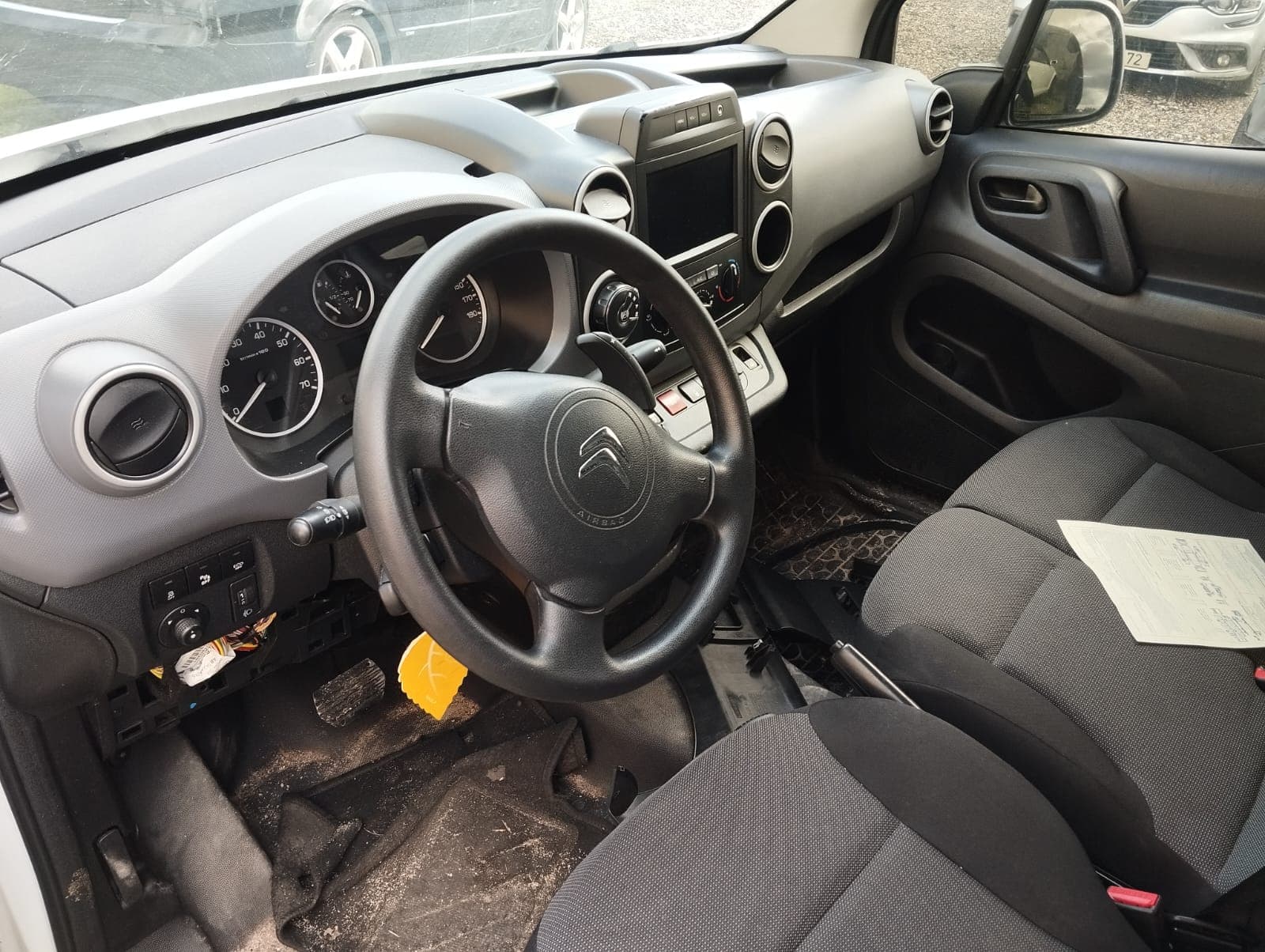 Citroën Berlingo Van · Ano 2017 — image 10