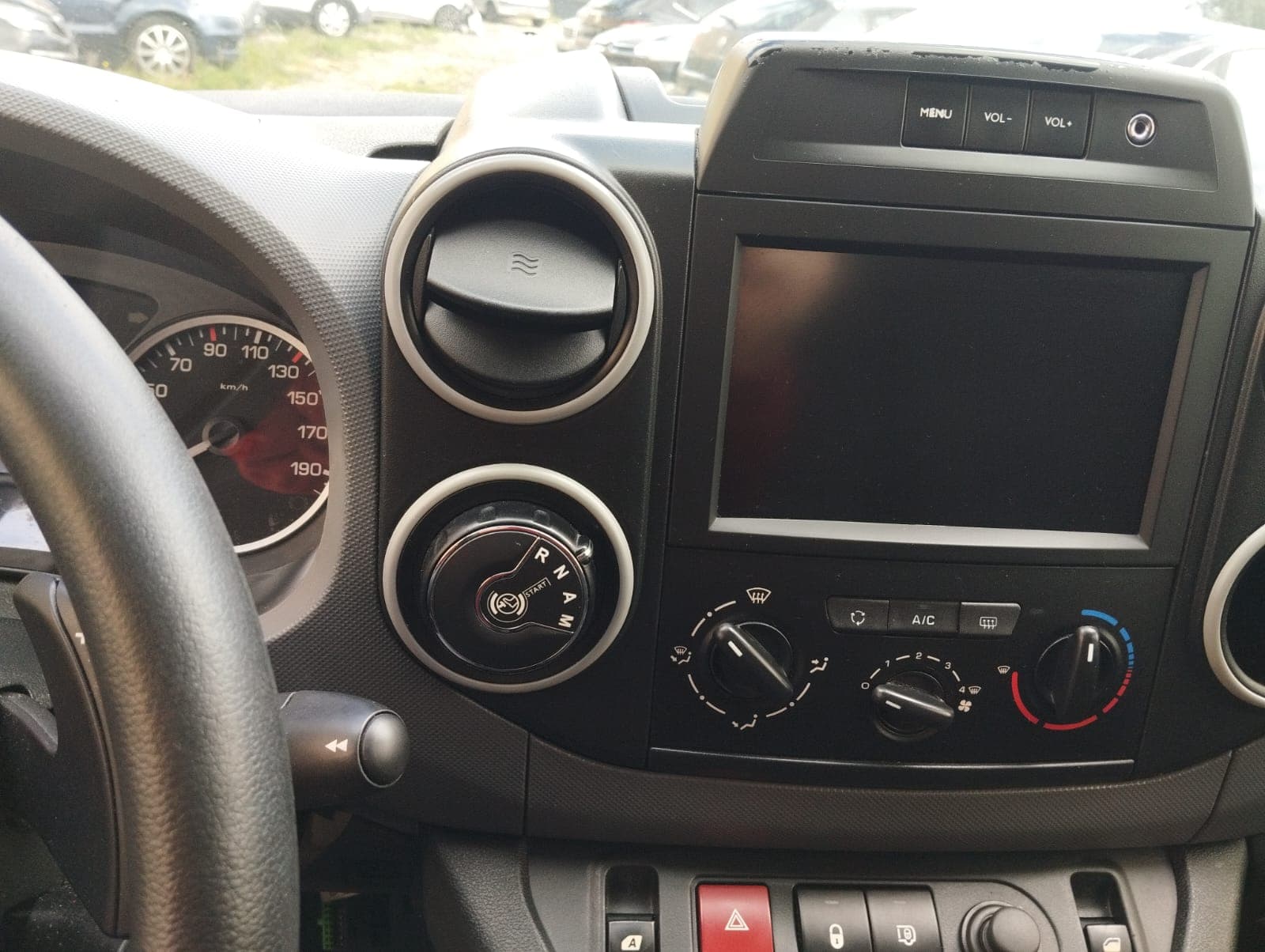 Citroën Berlingo Van · Ano 2017 — image 15
