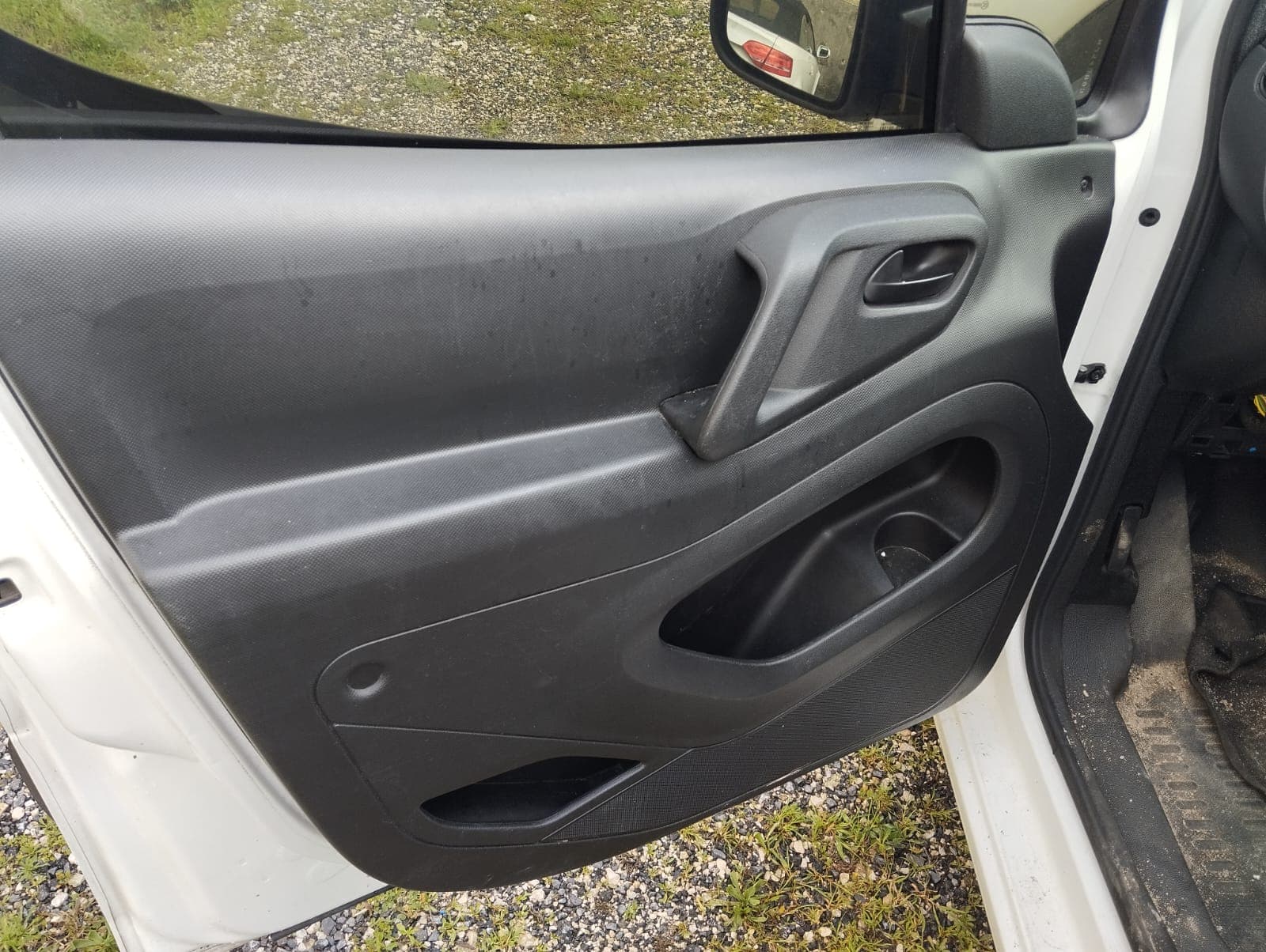 Citroën Berlingo Van · Ano 2017 — image 11