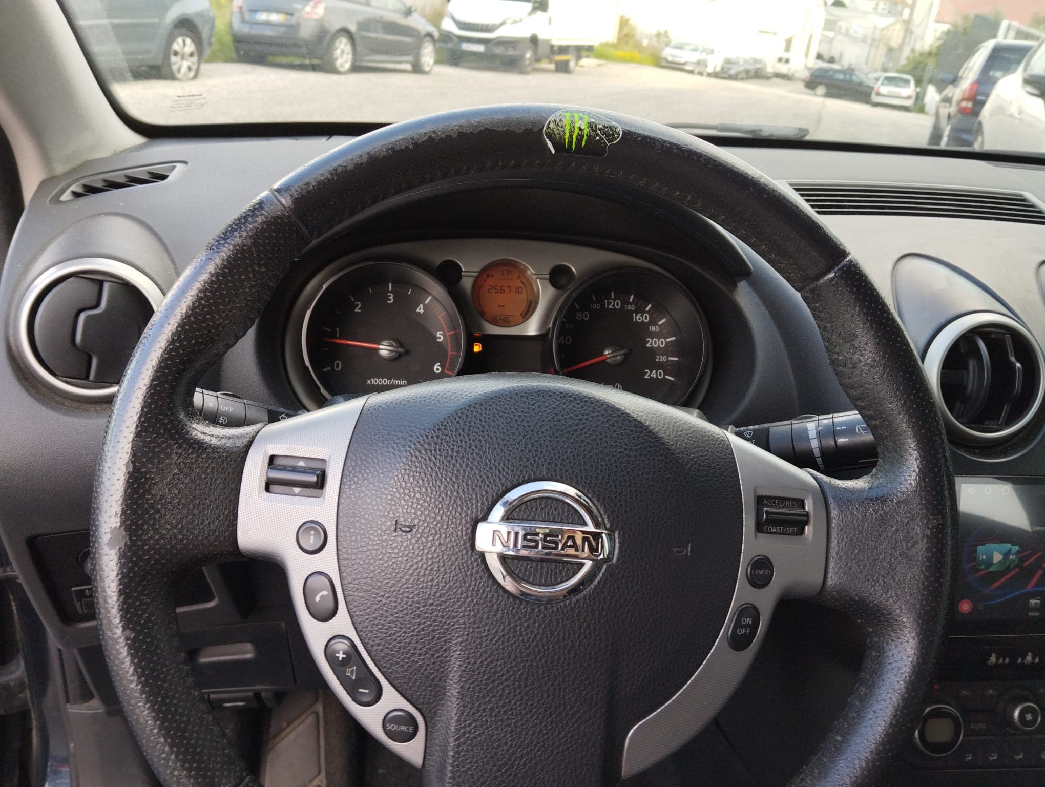 Nissan Qashqai · Ano 2008 — imagem 18