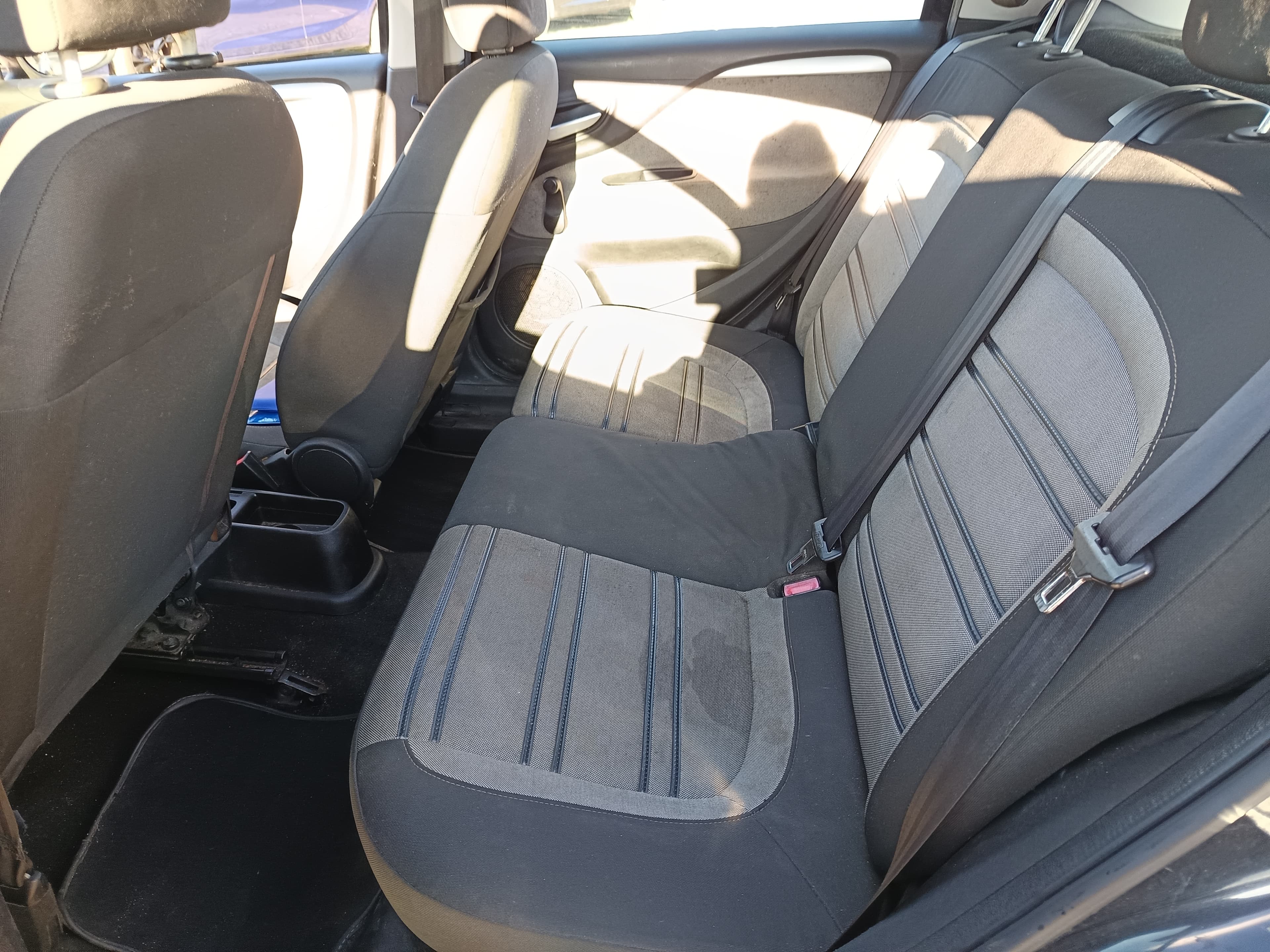 Fiat Punto · Ano 2010 — imagem 33