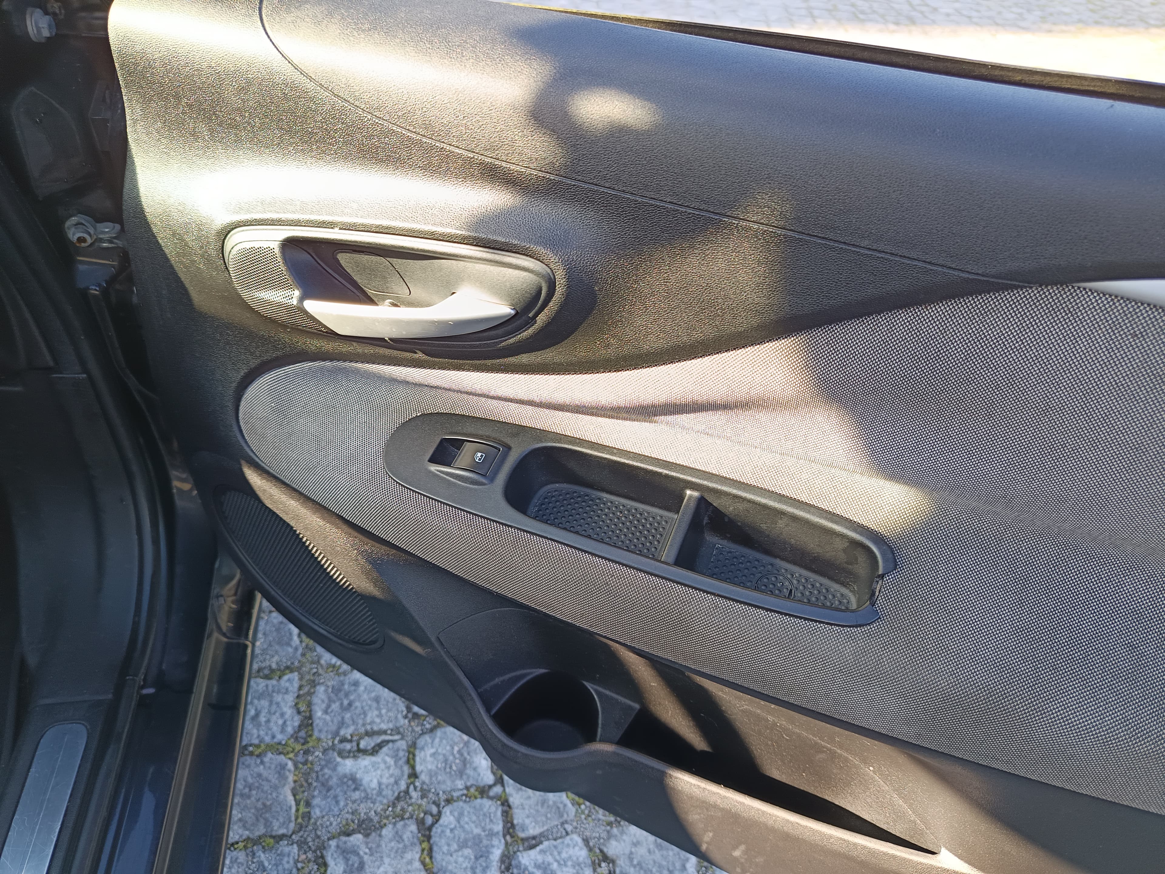 Fiat Punto · Ano 2010 — imagem 29